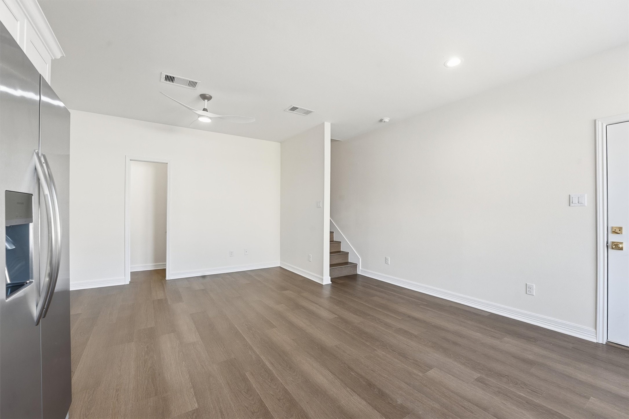 2005 Sealy Street Property Photo 15