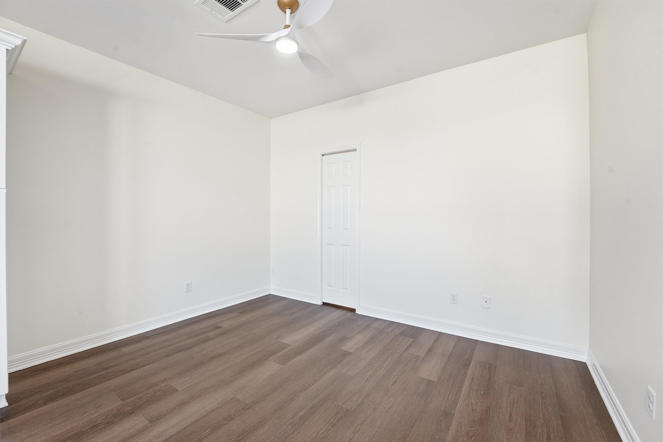 2005 Sealy Street Property Photo 18