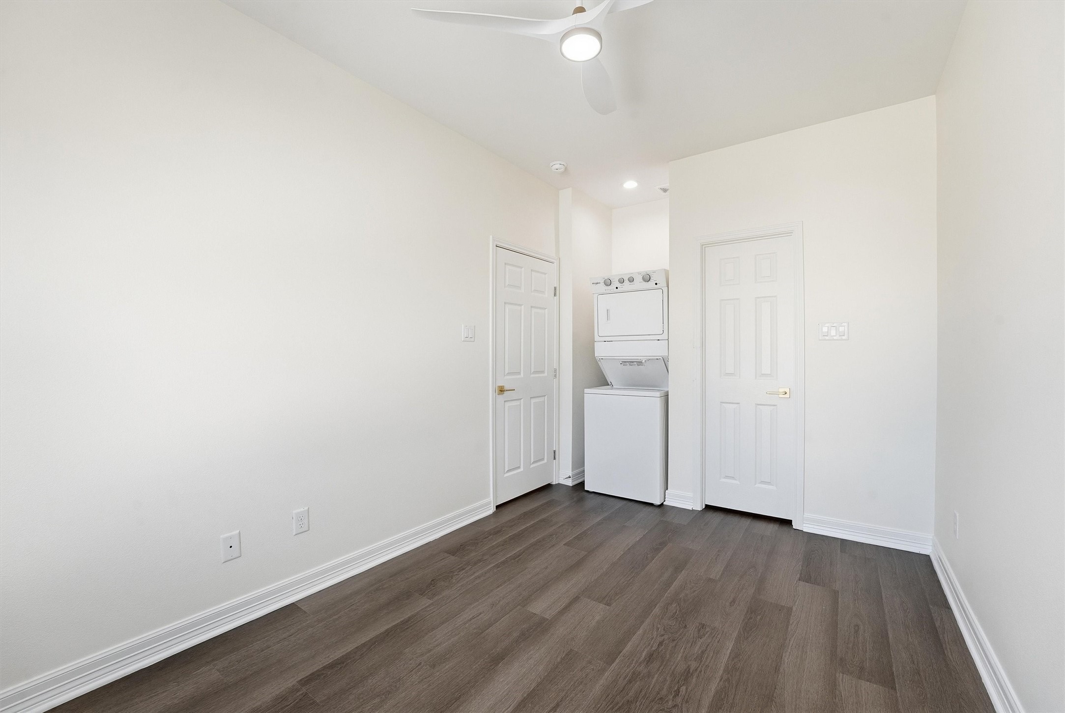 2005 Sealy Street Property Photo 24