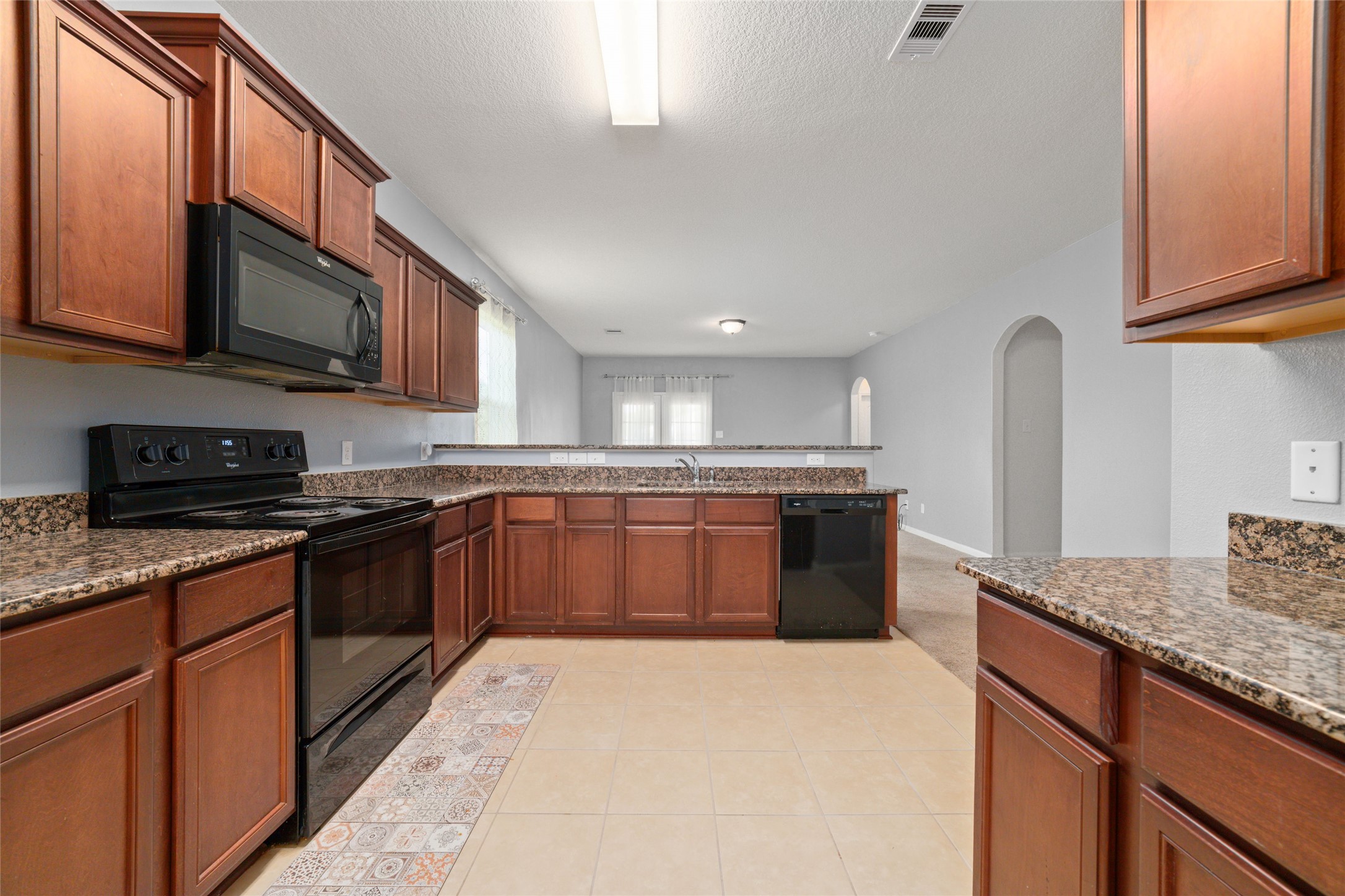 12054 Fairquarter Lane Property Photo 7