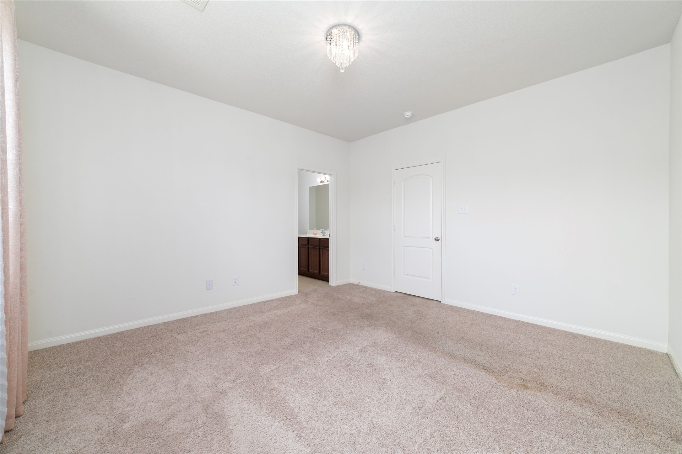 12054 Fairquarter Lane Property Photo 17