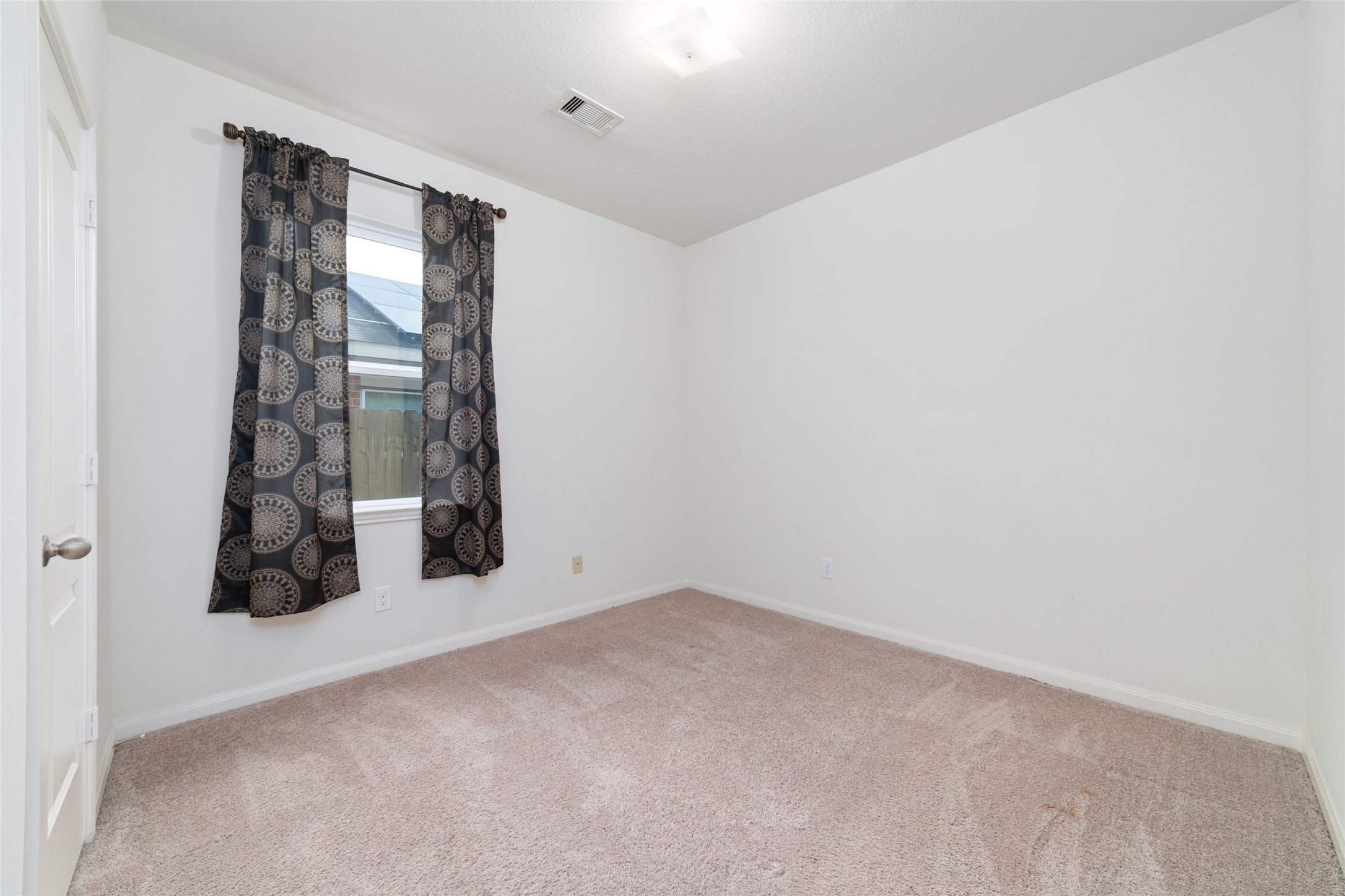 12054 Fairquarter Lane Property Photo 21