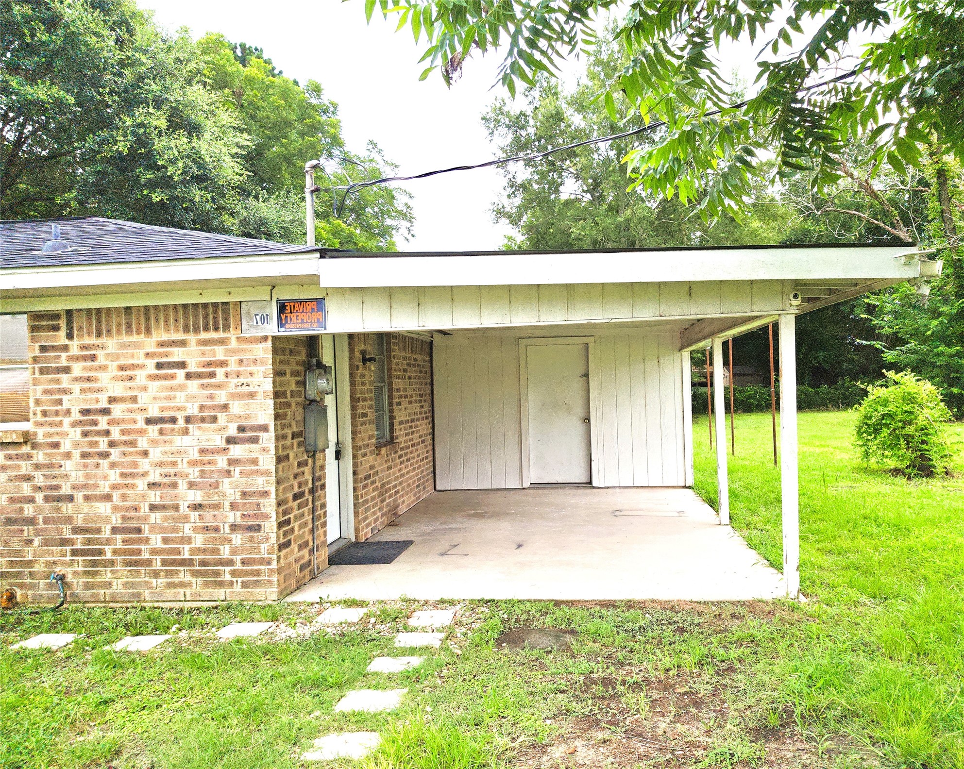 107 Cypress Street Property Photo 7