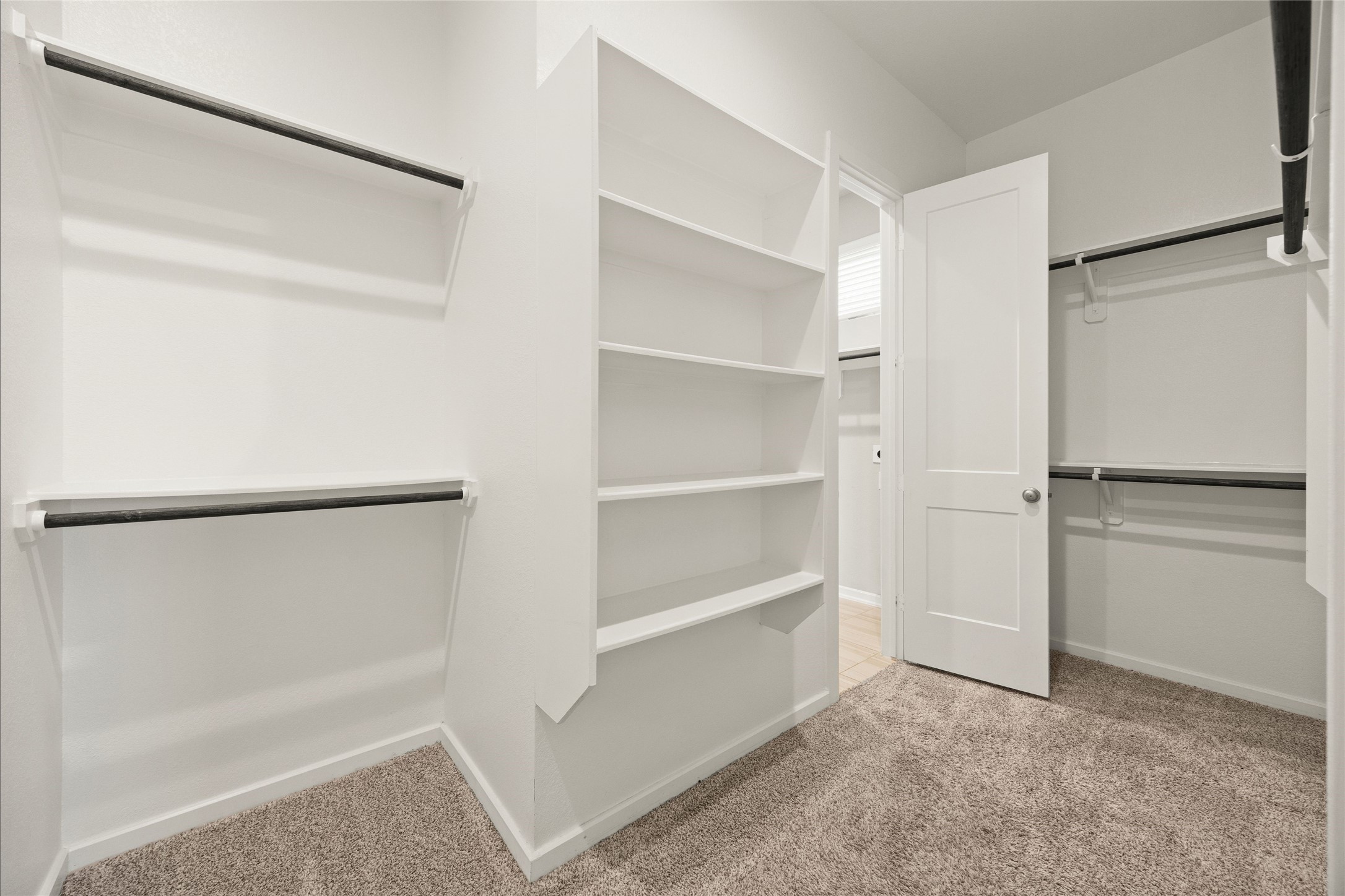 21535 Reserve Hill Lane Property Photo 16