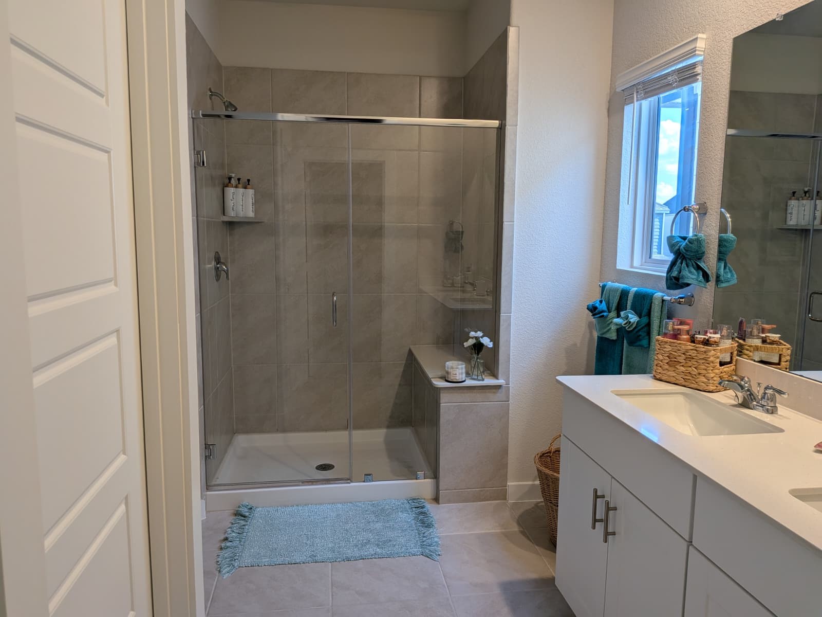 14751 Slow River Avenue Property Photo 14