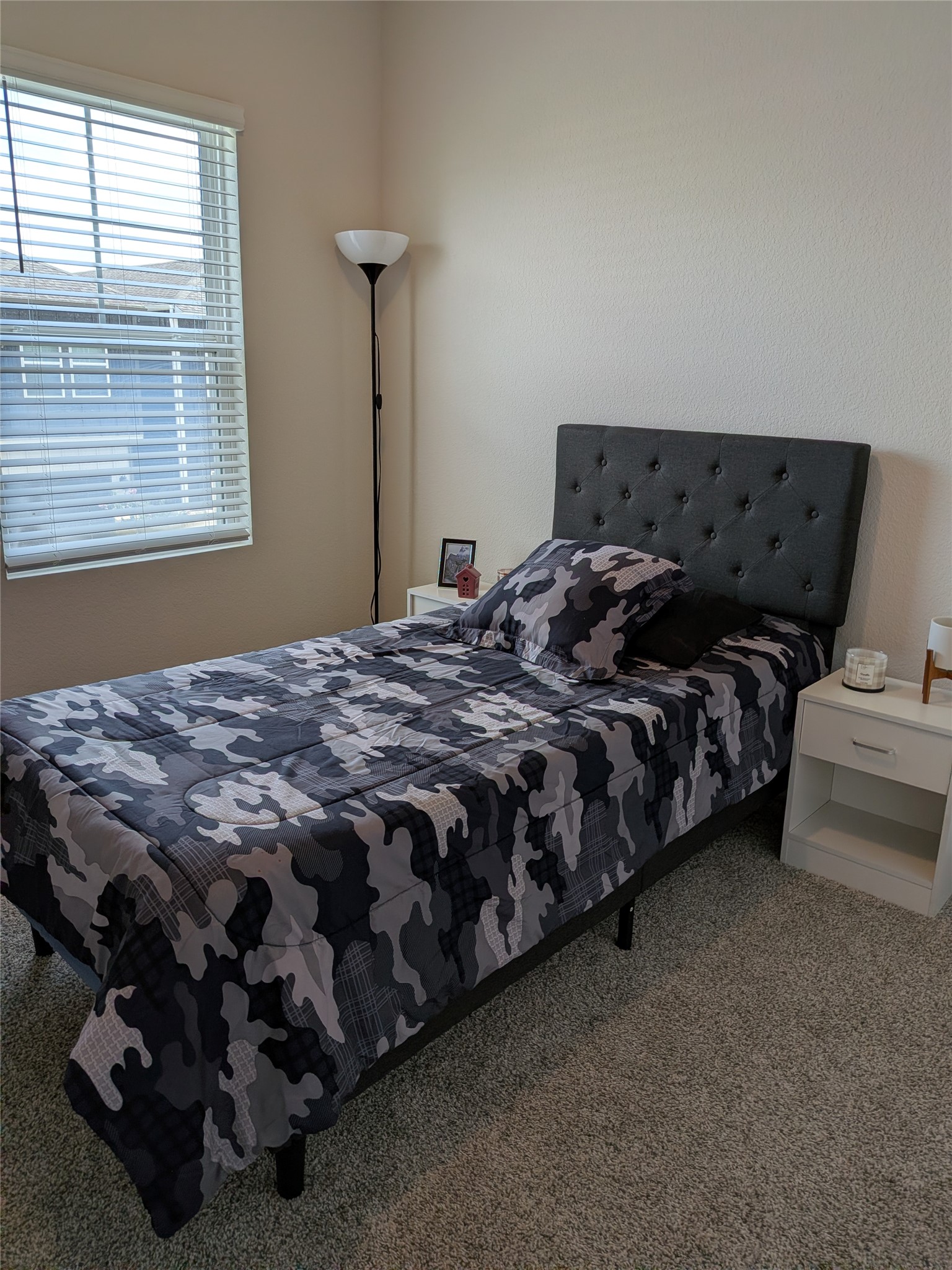 14751 Slow River Avenue Property Photo 24