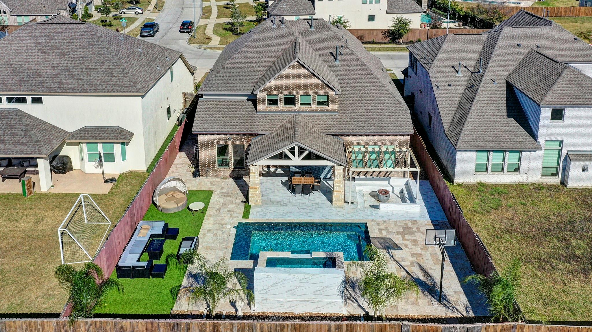 4330 Basin Park Drive, Manvel Tx 77578 Property Photo 2