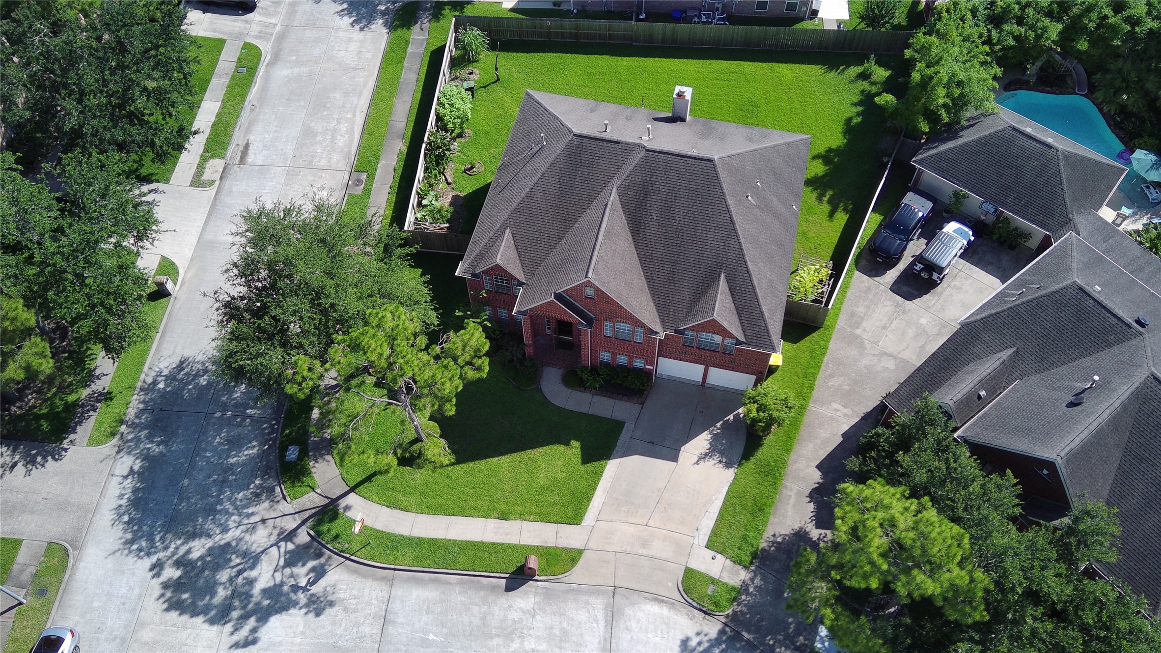 1402 Pine Knot Court Property Photo 36