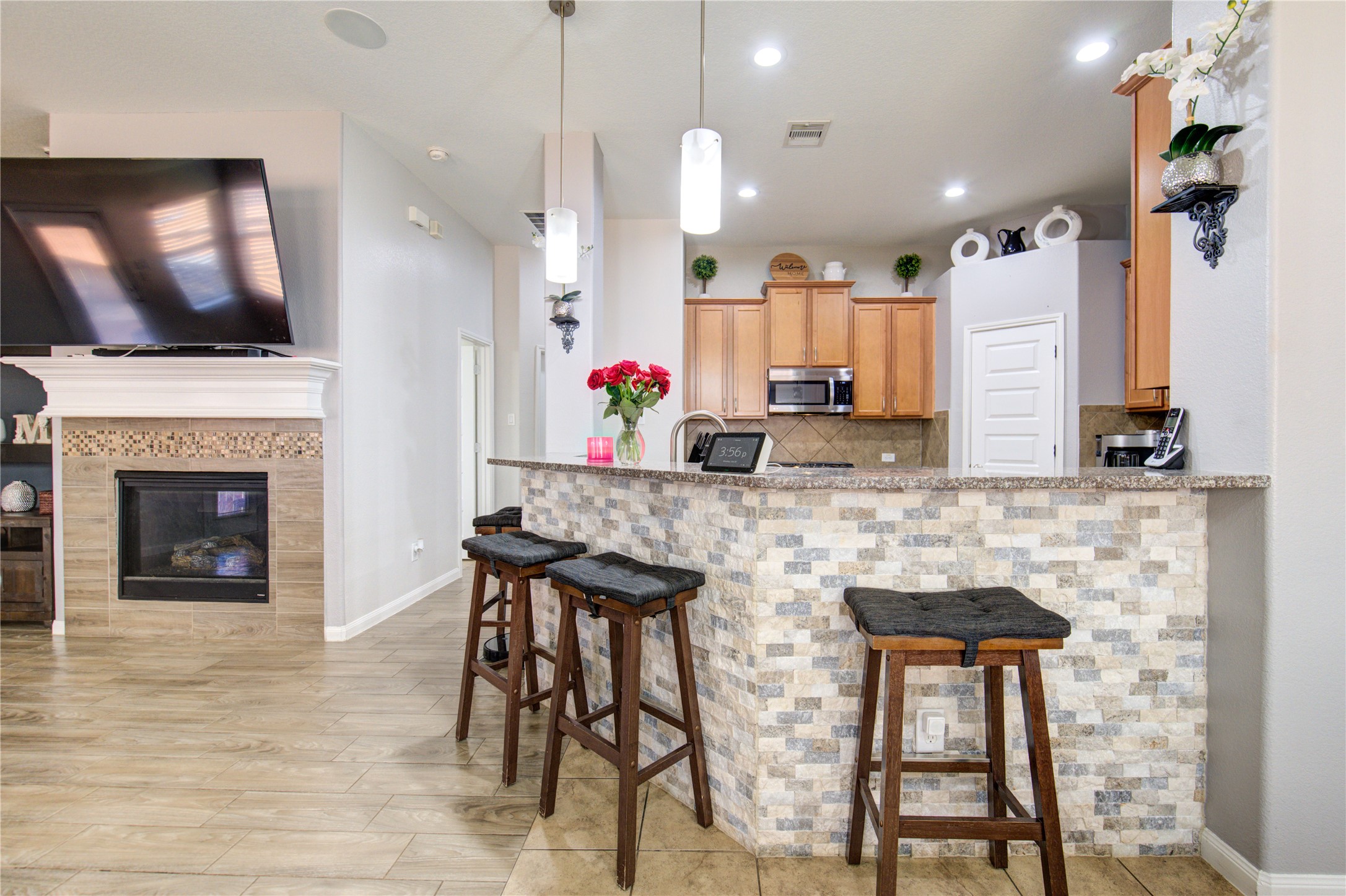 20735 Bandrock Terrace Property Photo 17