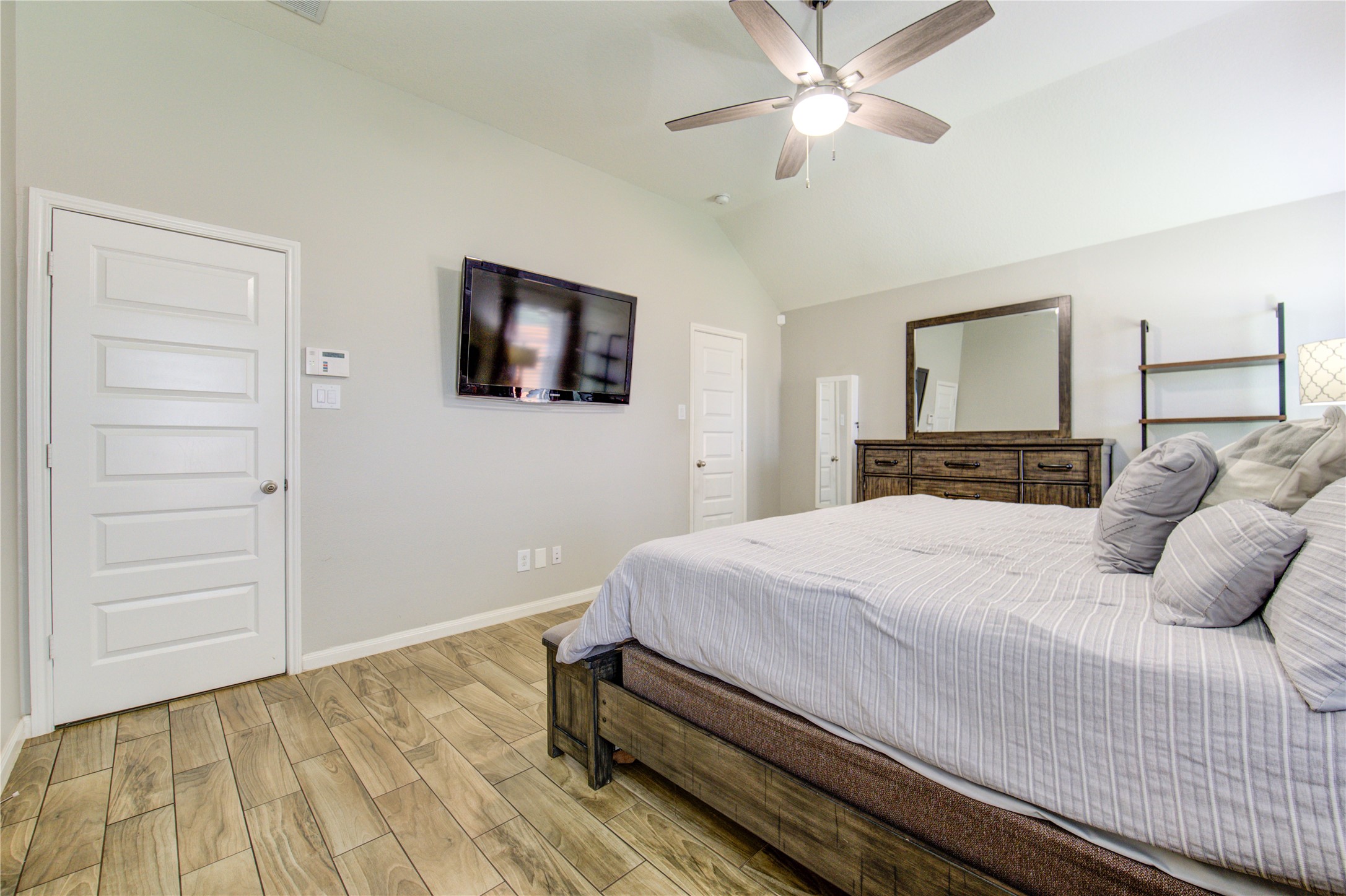 20735 Bandrock Terrace Property Photo 33