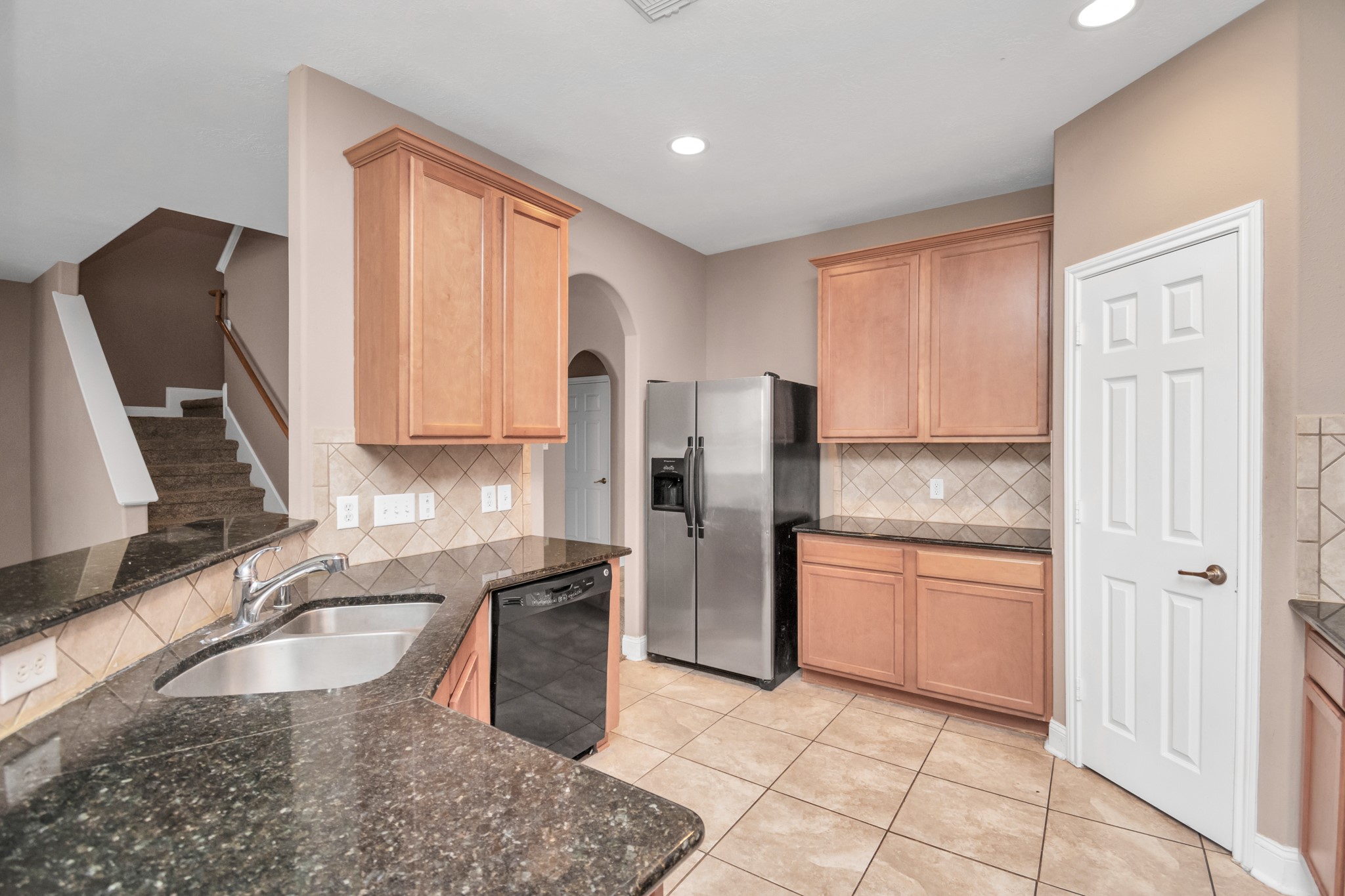 1914 Lenora Court Property Photo 15