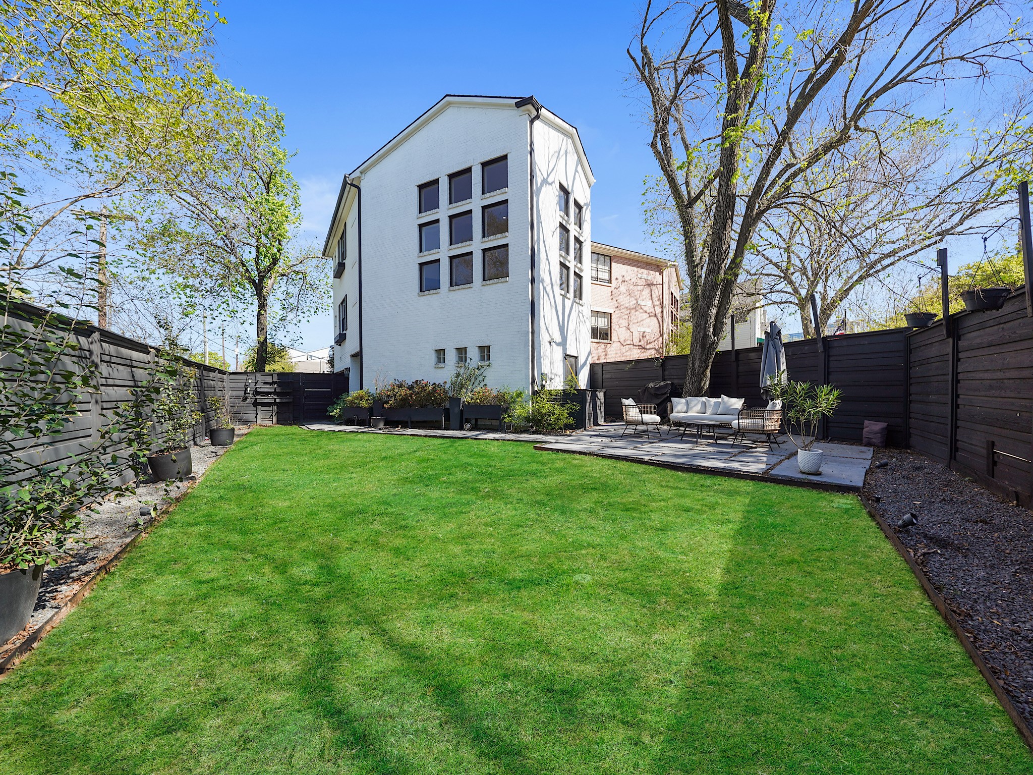 1231 Jackson Boulevard Property Photo 1