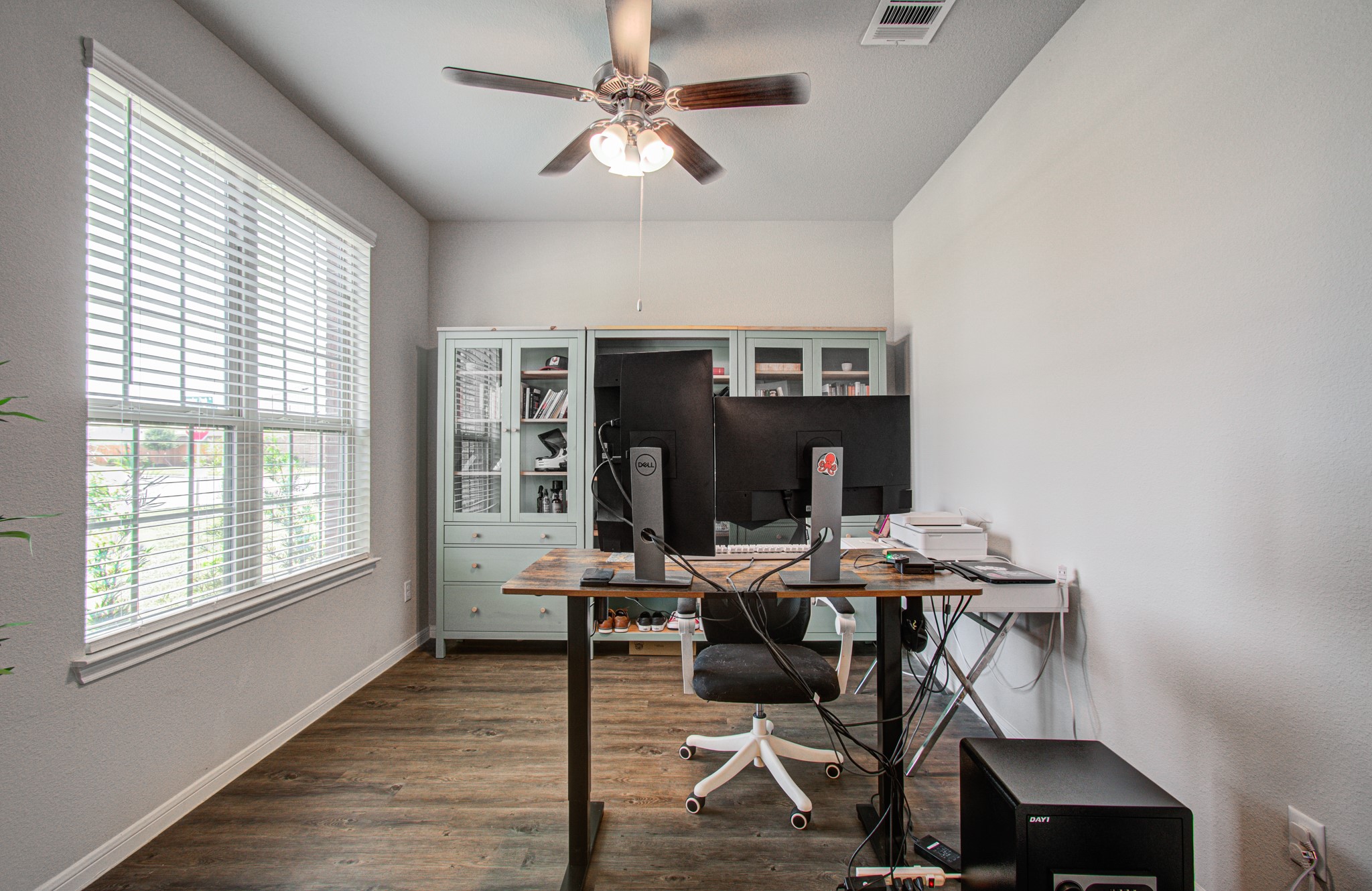 10535 Amador Peak Drive Property Photo 8