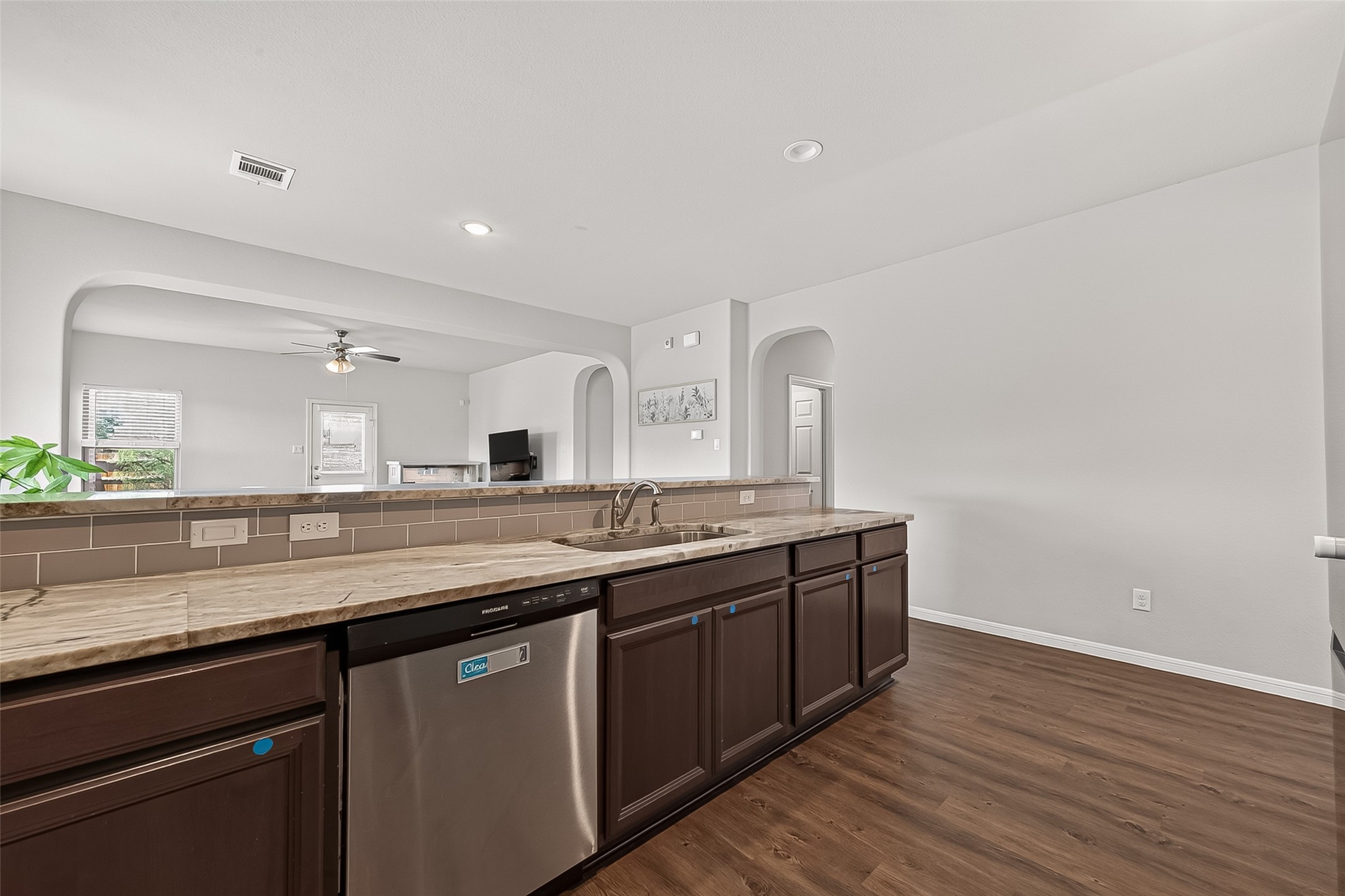 10535 Amador Peak Drive Property Photo 14