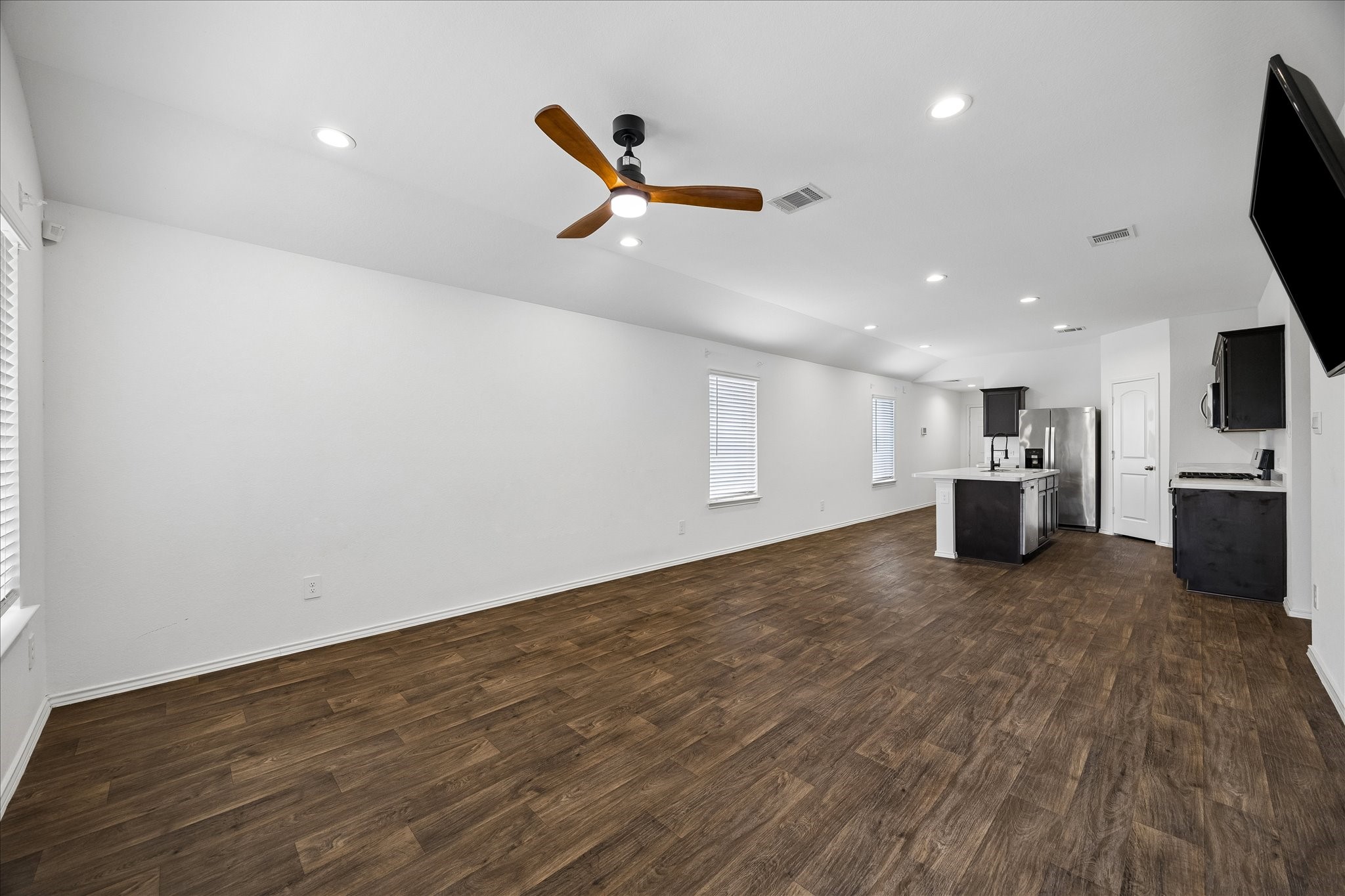 16691 Lonely Pines Drive Property Photo 11