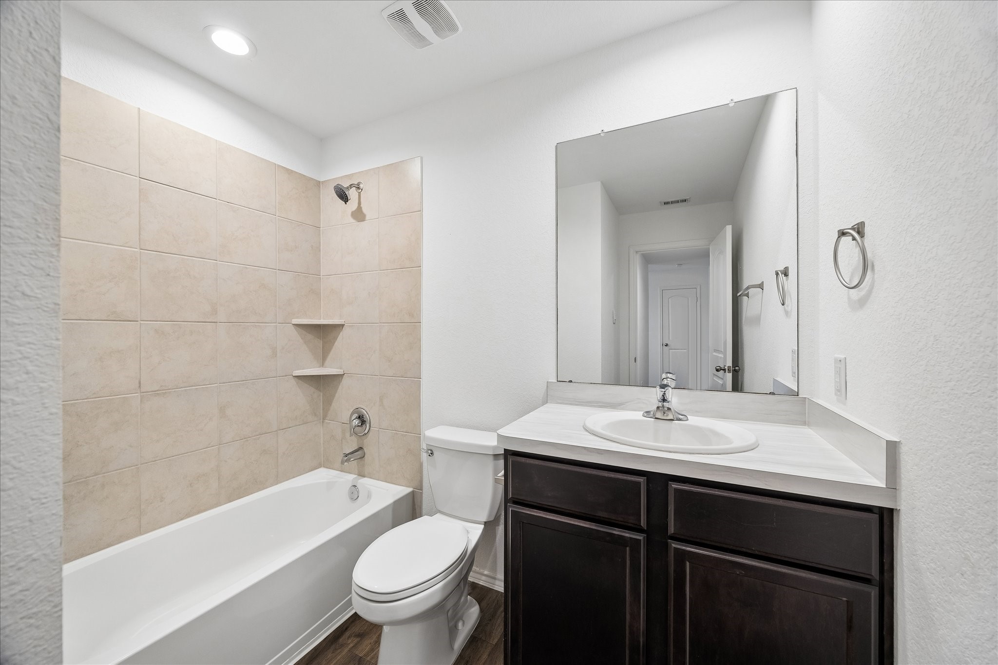 16691 Lonely Pines Drive Property Photo 23