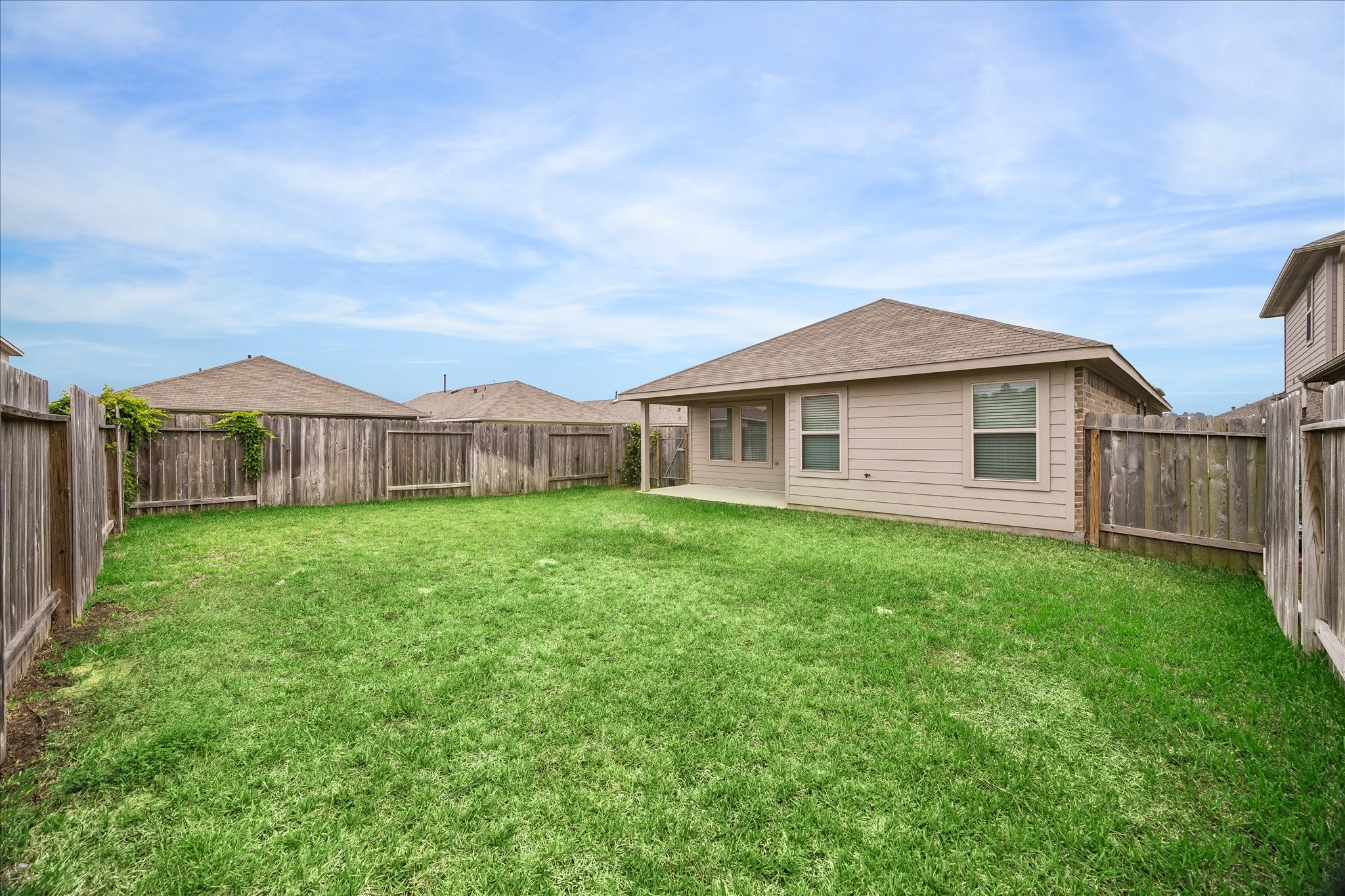 16691 Lonely Pines Drive Property Photo 28