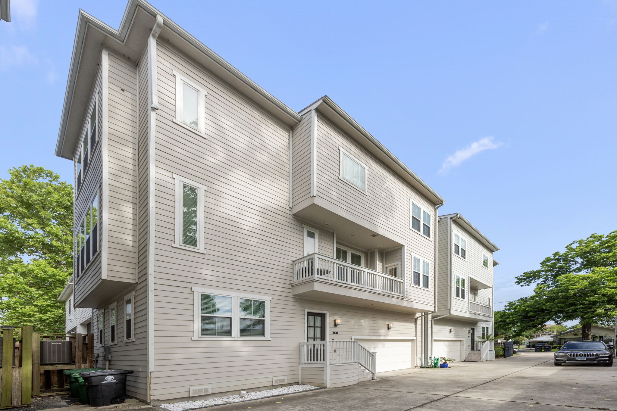 1314 W 21st Street B Property Photo 1