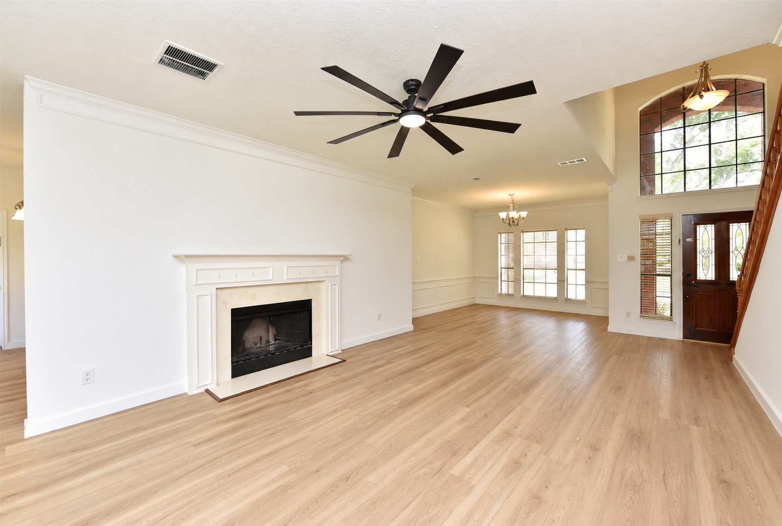 1110 Lake Estates Drive Property Photo 11