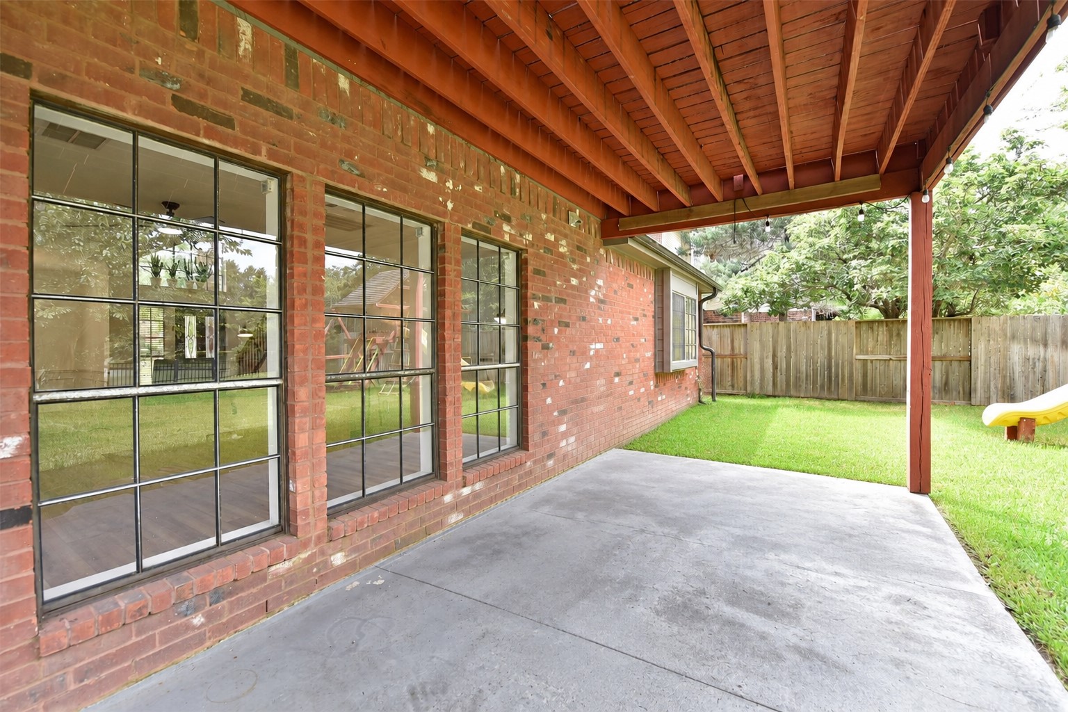 1110 Lake Estates Drive Property Photo 35