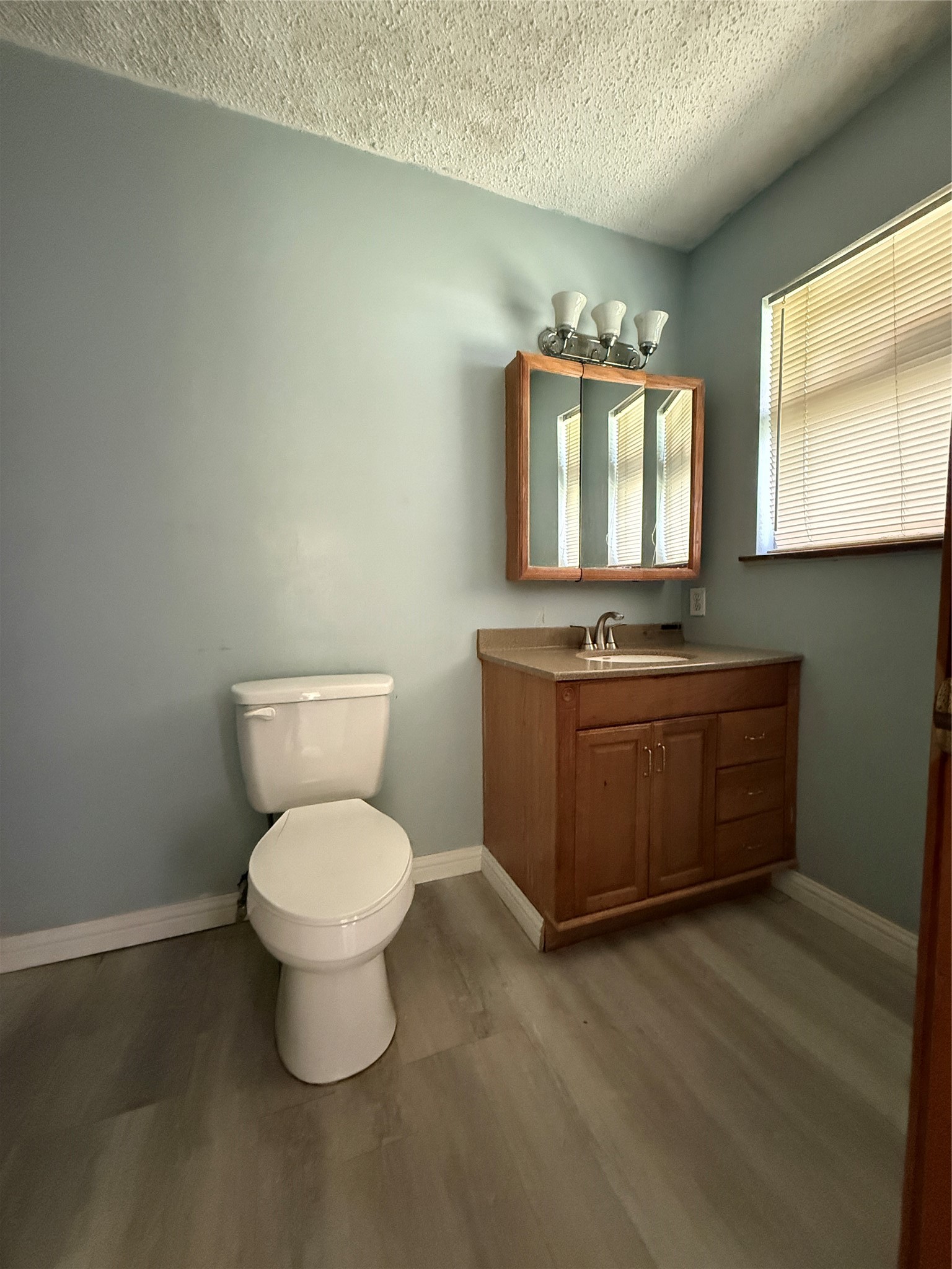 20702 Highway 36 Property Photo 11