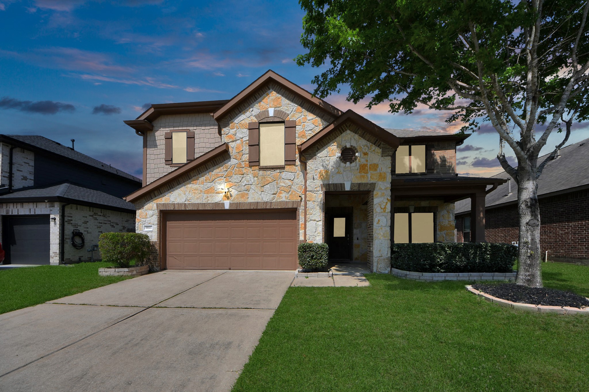 9811 Layton Ridge Drive Property Photo
