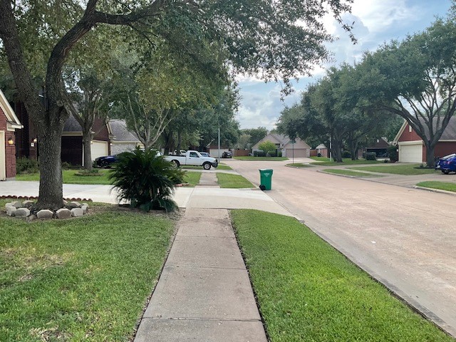 17911 Scenic Oaks Drive Property Photo 3