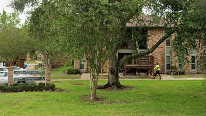 1741 E Henderson Property Photo 2