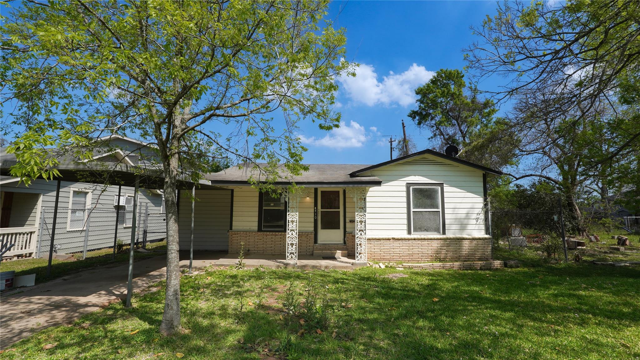 410 Clinton Park Street, Houston TX 77029 Property Photo 1