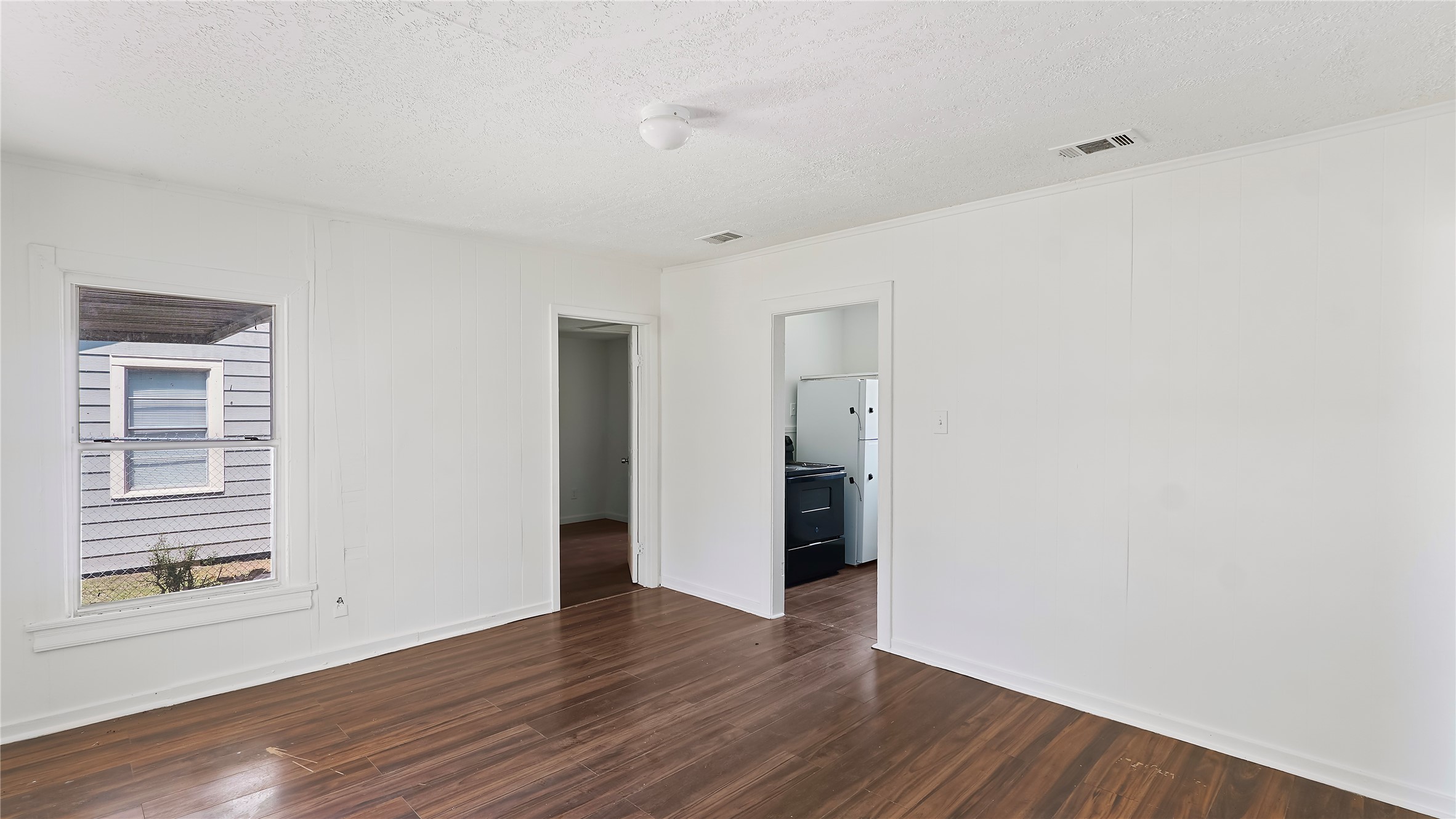 410 Clinton Park Street Property Photo 16