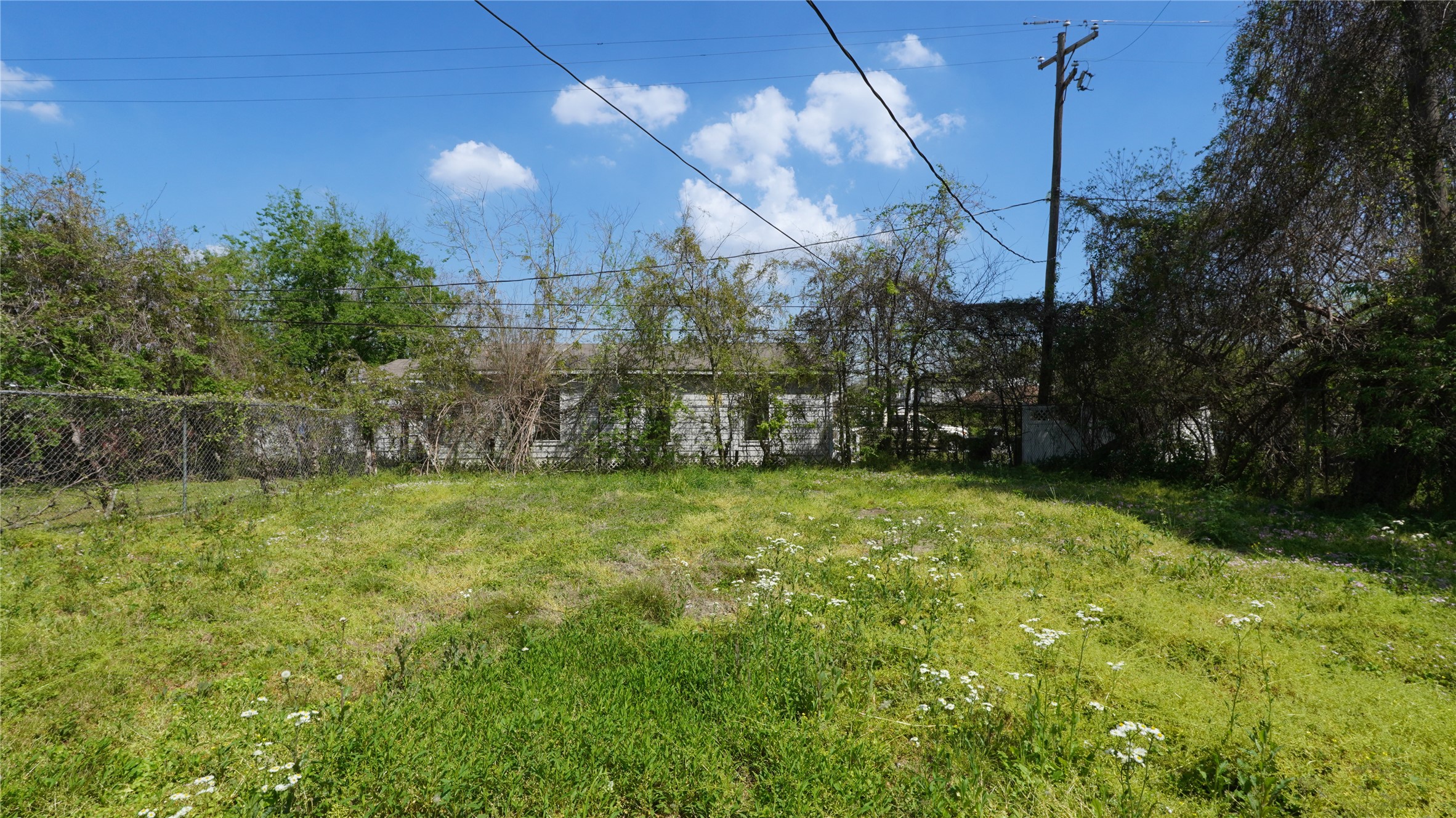 410 Clinton Park Street Property Photo 17