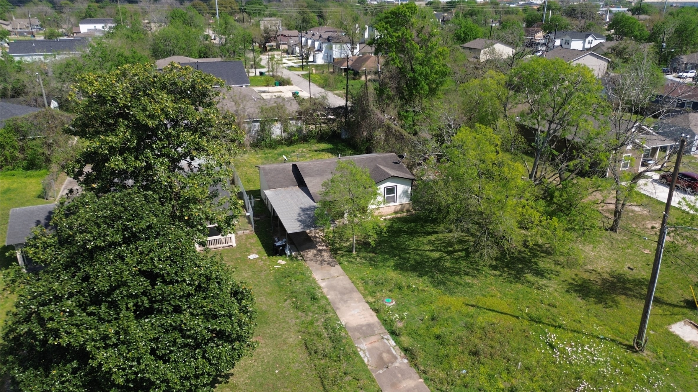 410 Clinton Park Street Property Photo 23