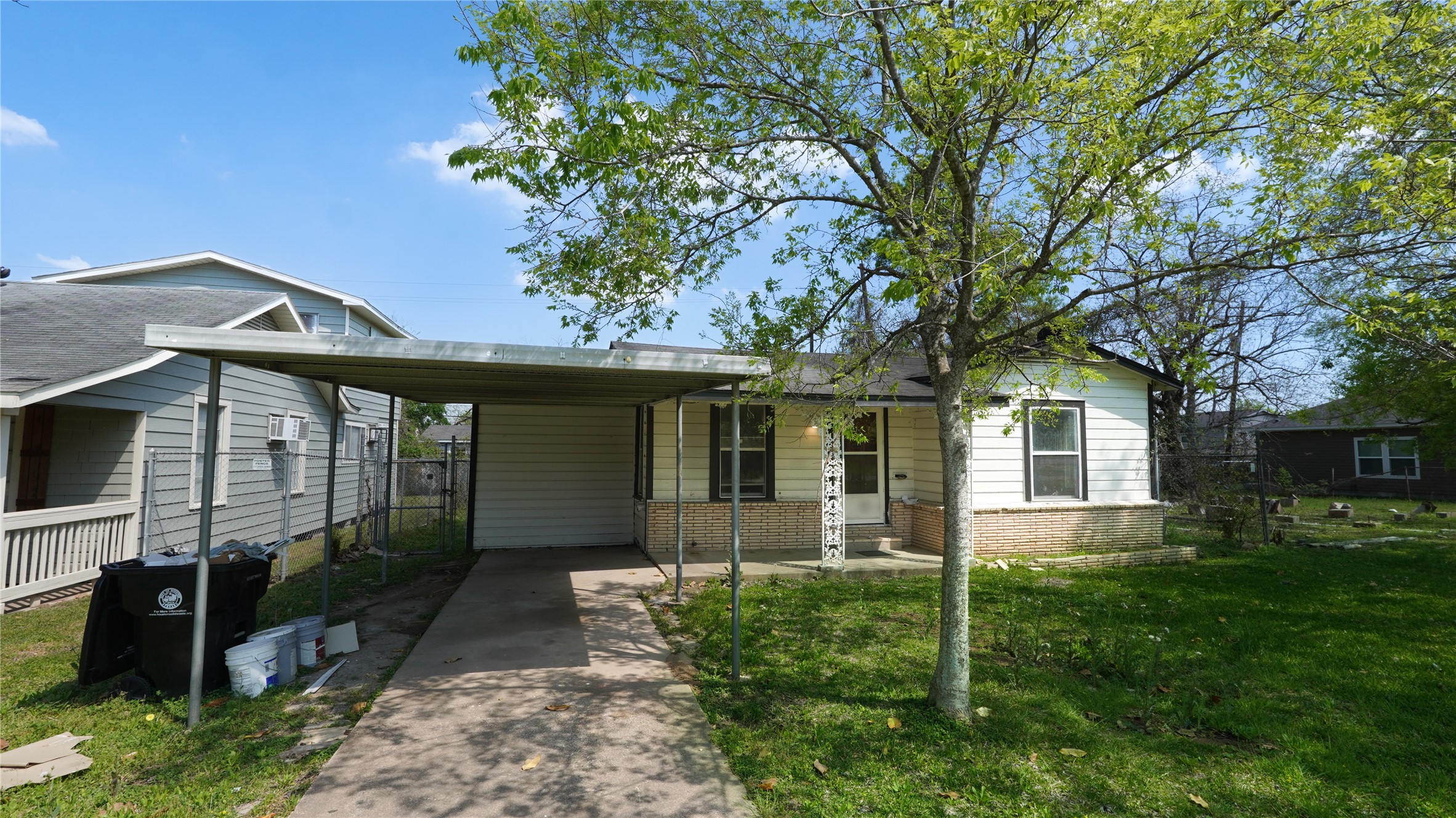410 Clinton Park Street Property Photo 24