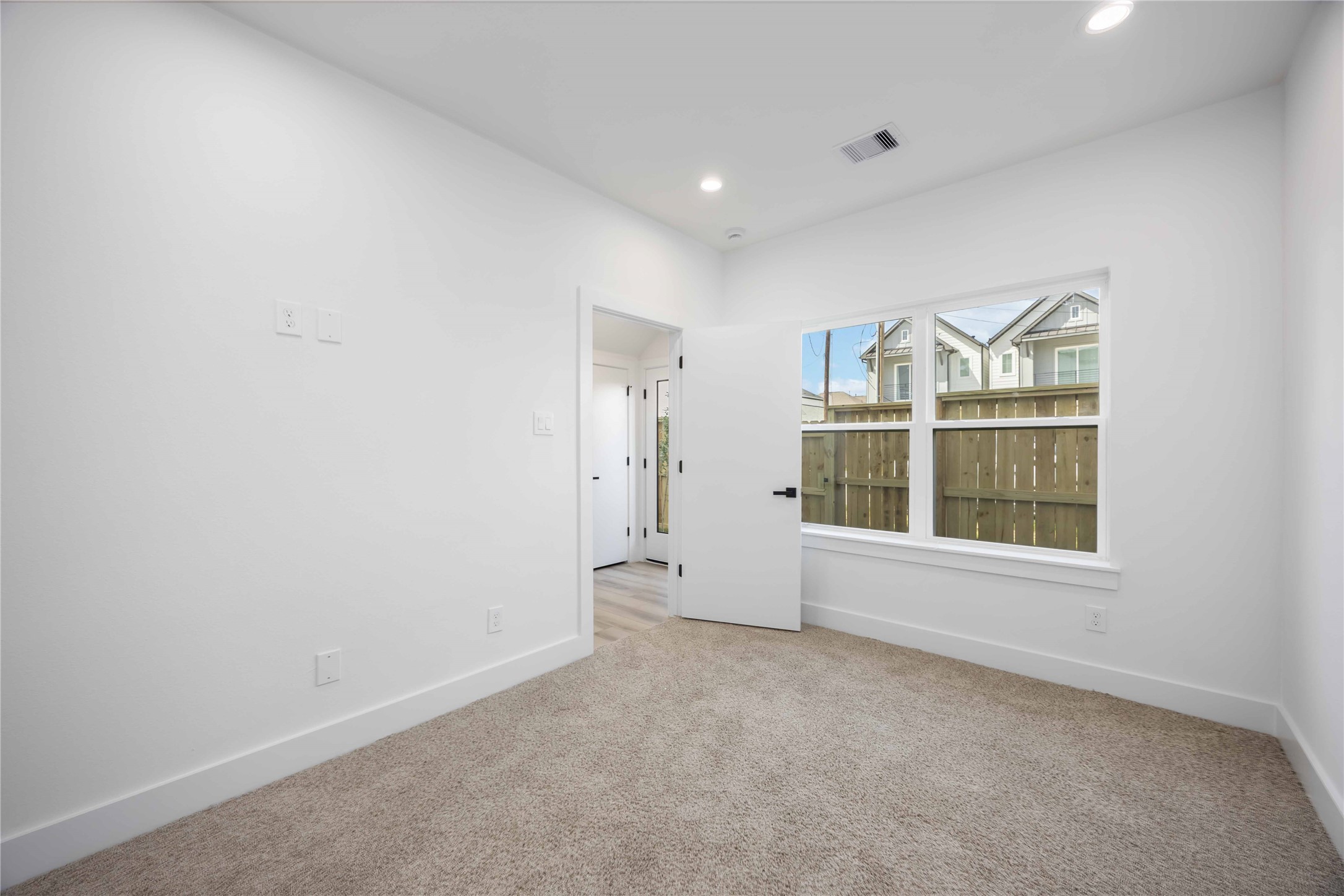 6735 Peerless Street B Property Photo 11