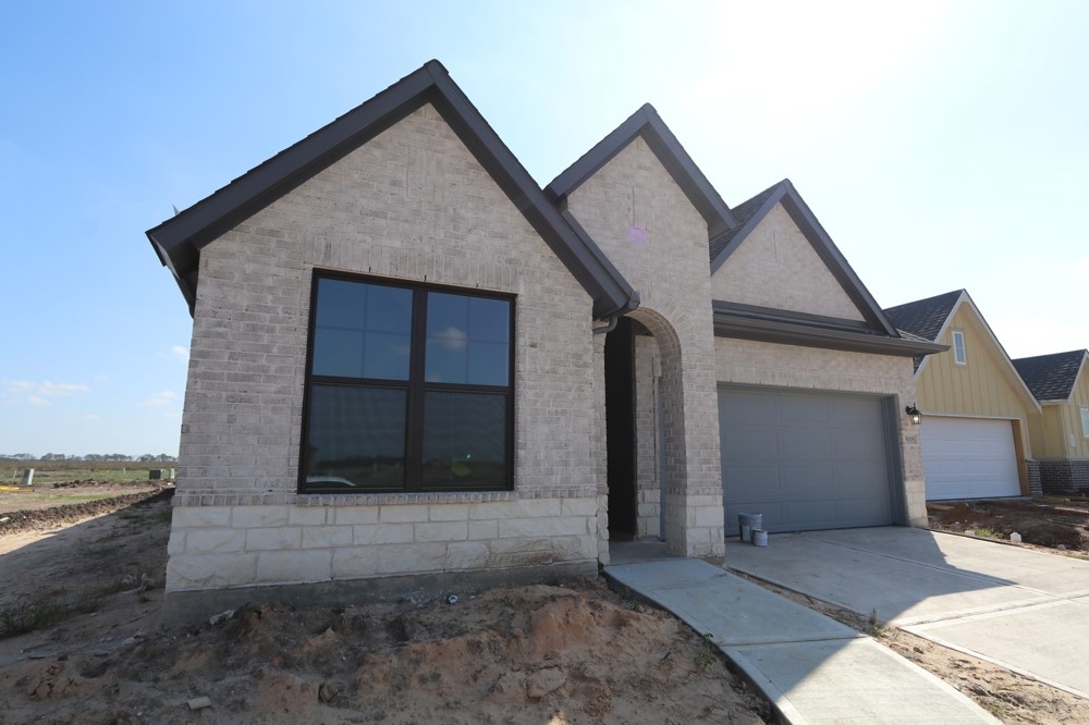 5019 North Star Trail Property Photo 6