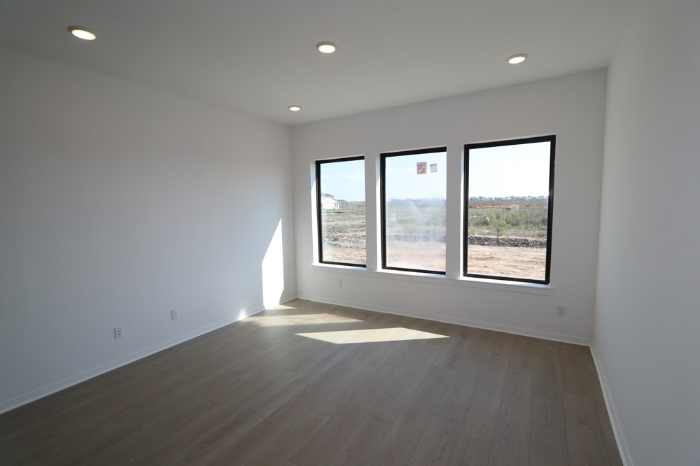 5019 North Star Trail Property Photo 11