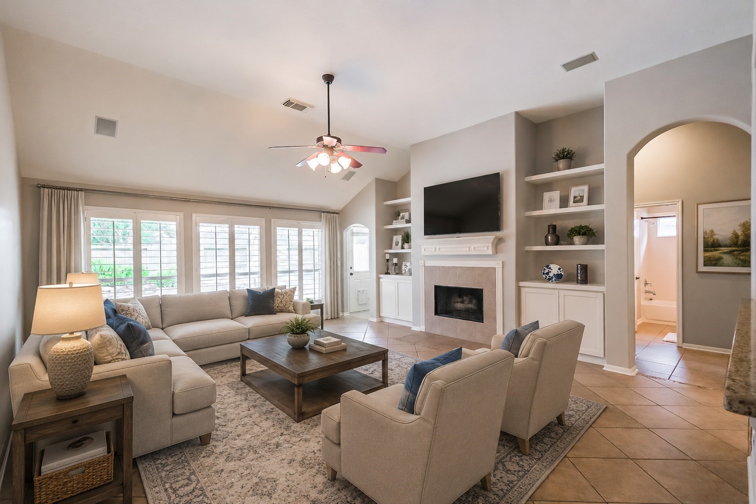 28207 Daystrom Lane Property Photo 15