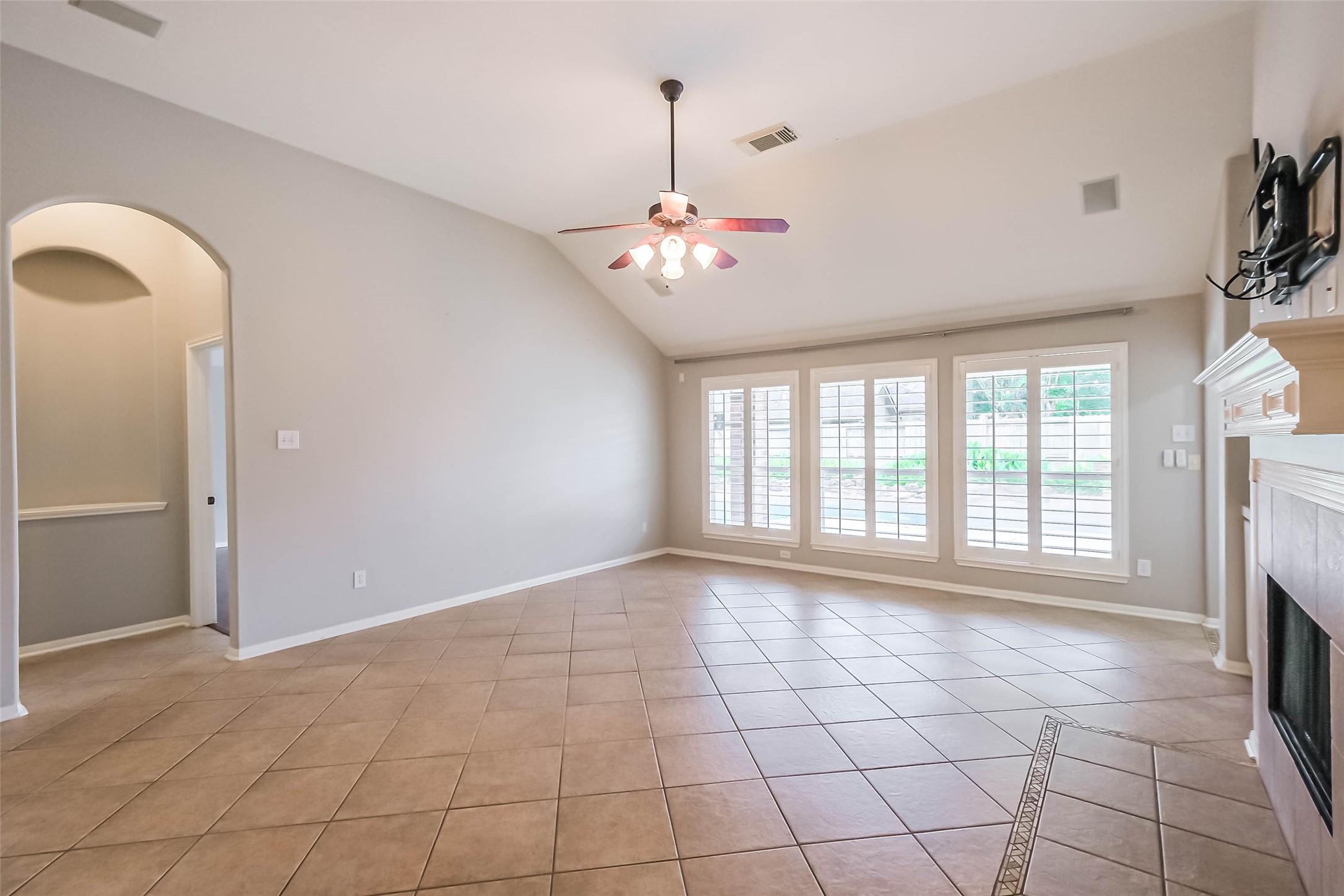 28207 Daystrom Lane Property Photo 22