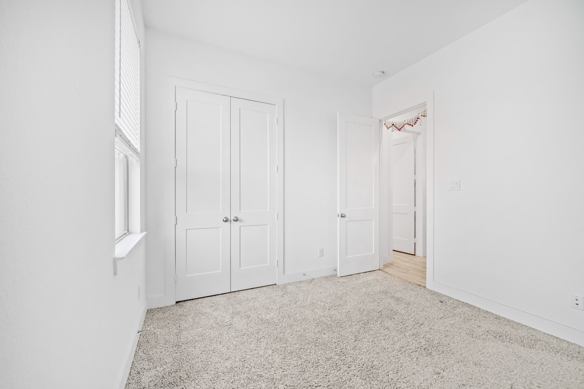 10718 Blossom River Drive Property Photo 26