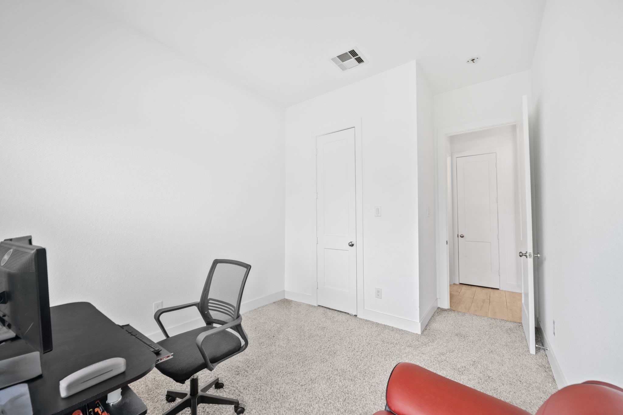 10718 Blossom River Drive Property Photo 38