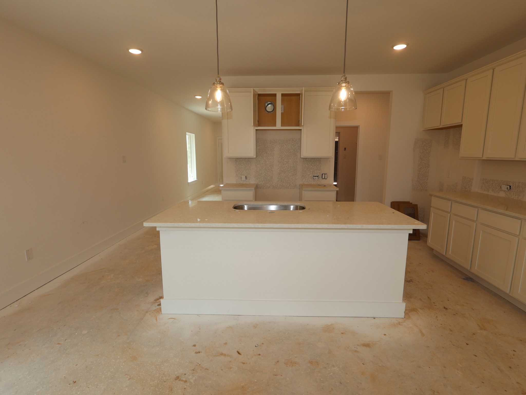 8326 Blue Shell Lane Property Photo 4