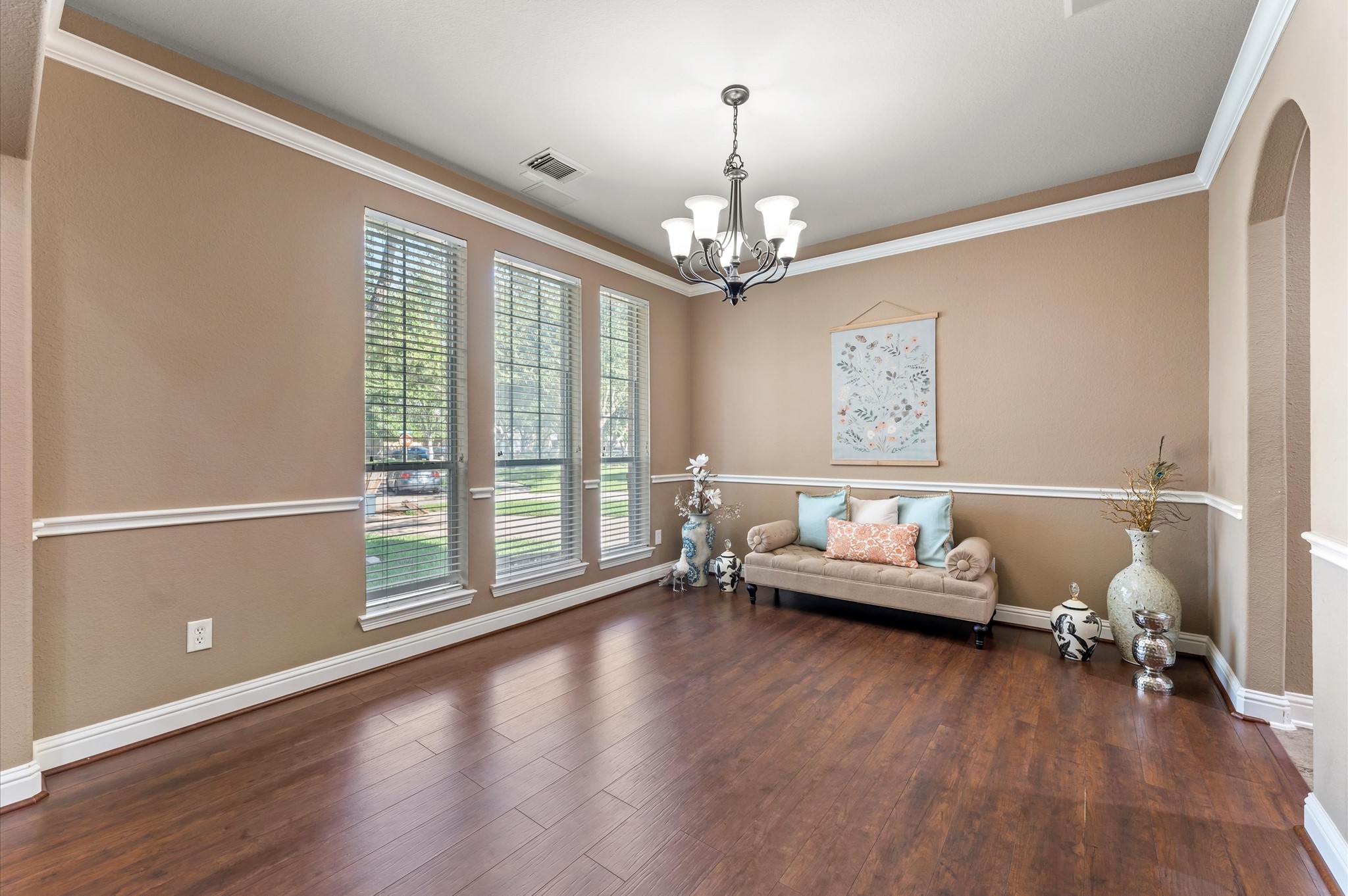 2602 Summer Trace Court Property Photo 6