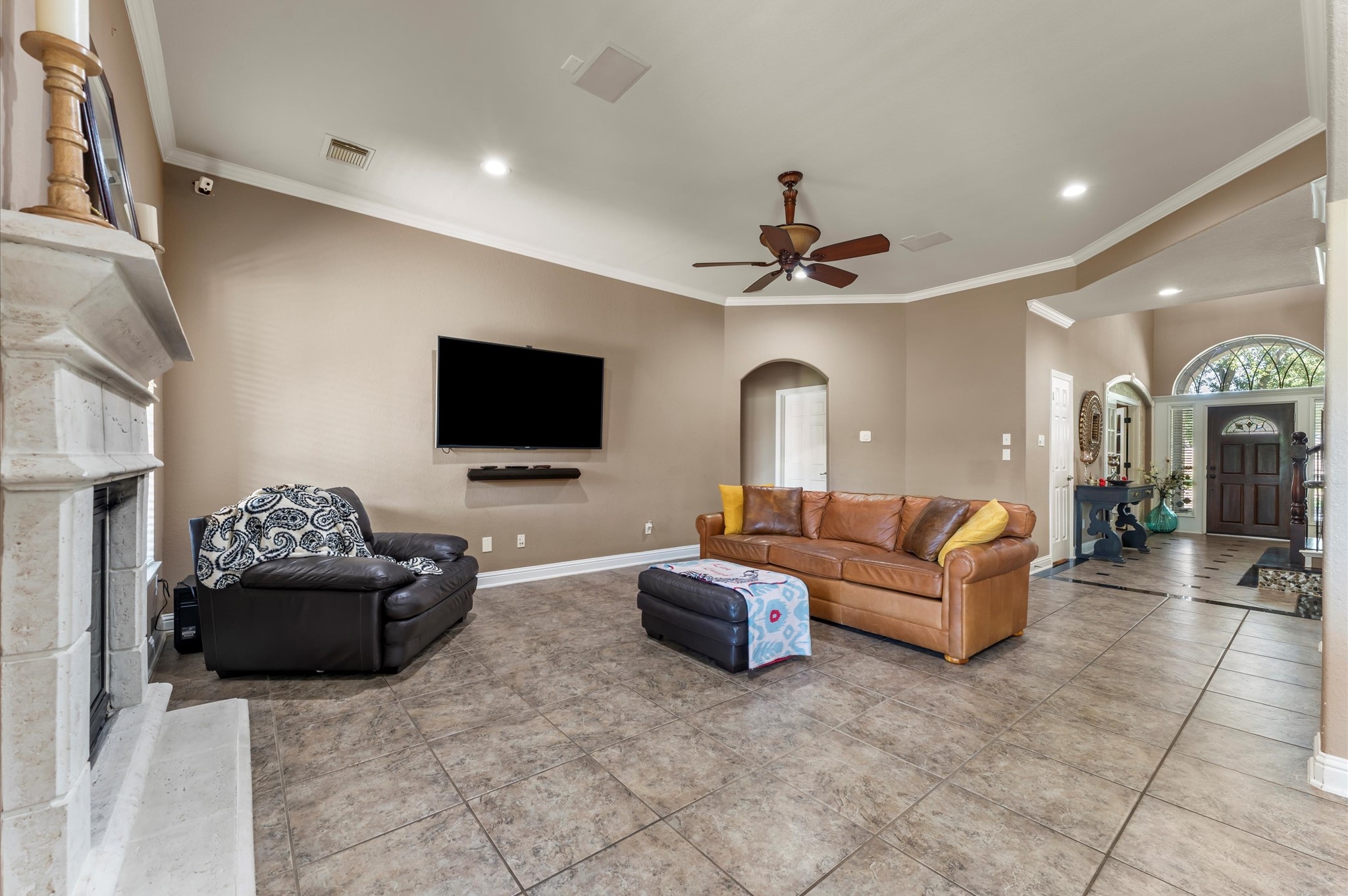 2602 Summer Trace Court Property Photo 8