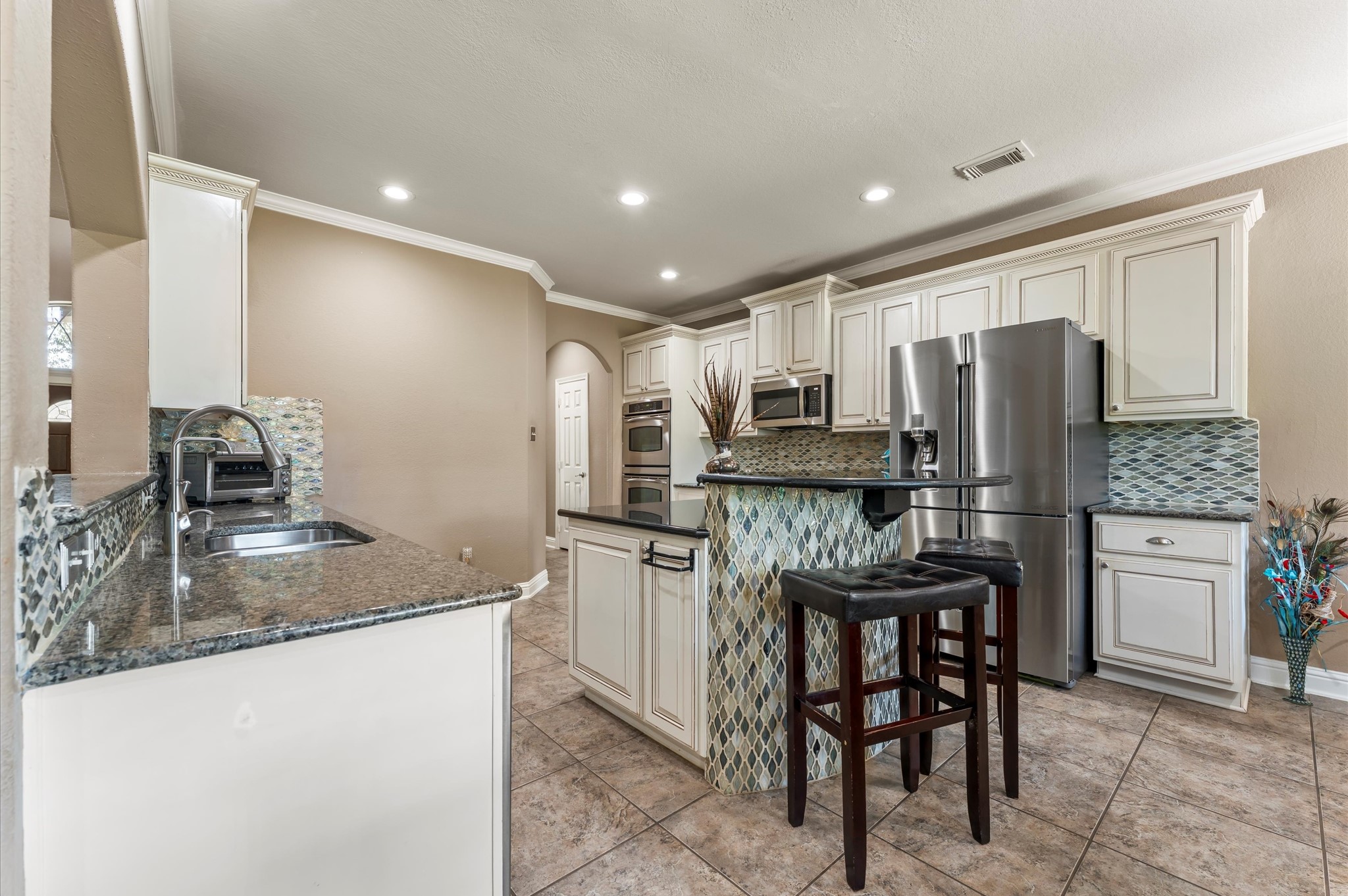 2602 Summer Trace Court Property Photo 11