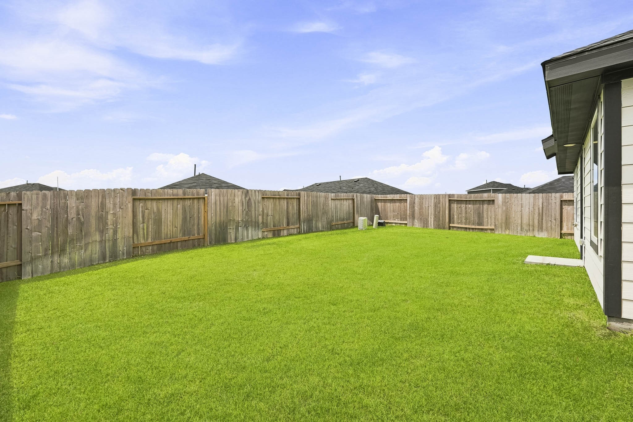 18707 Sunset Horizon Drive Property Photo 14