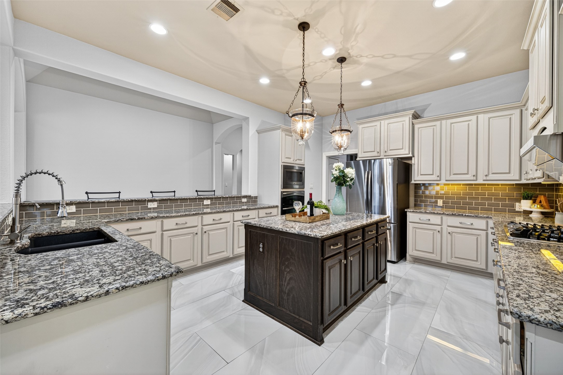 27815 Bradford Ridge Drive Property Photo 14