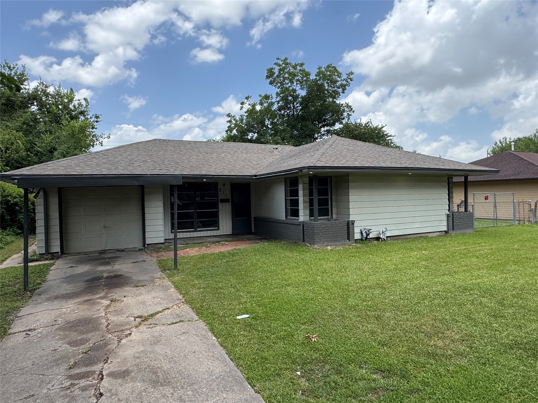 311 Alta Vista Drive Property Photo 21