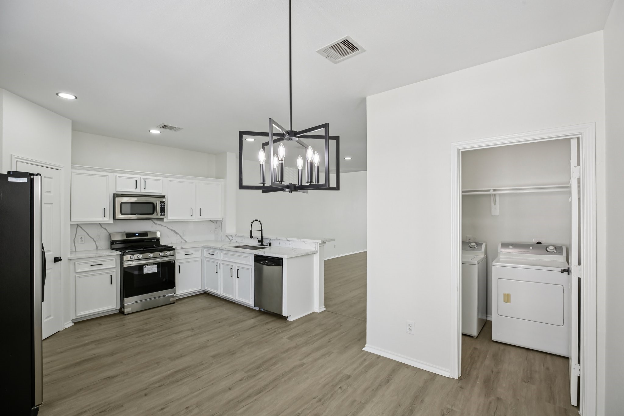 1705 Stuart Street Property Photo 15