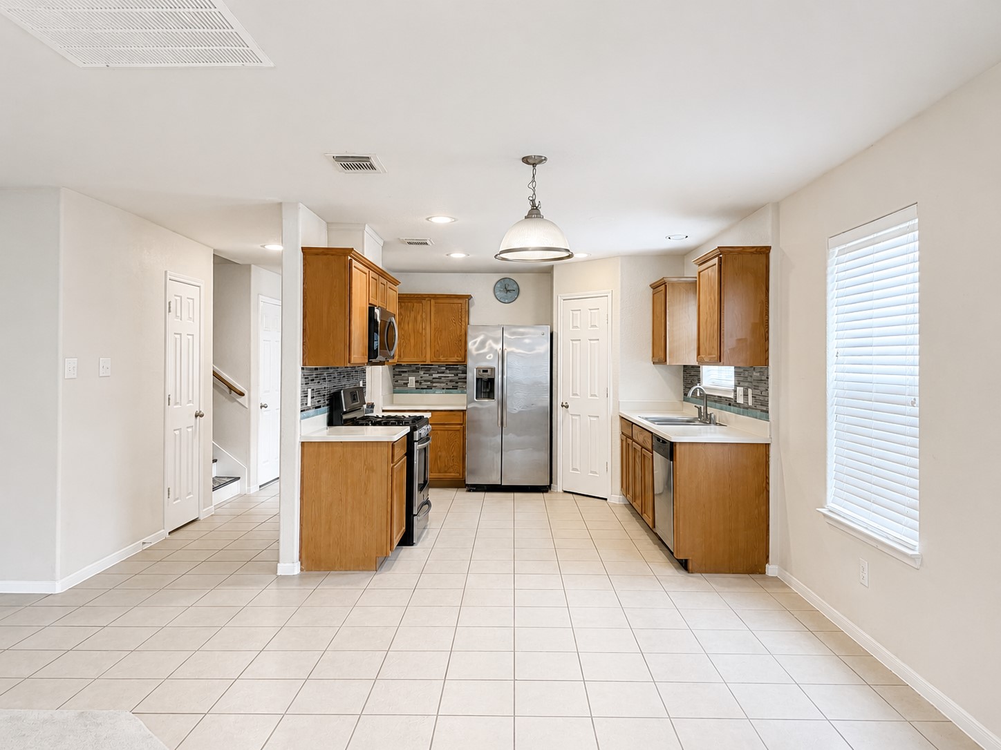 19315 Summer Island Way Property Photo 8