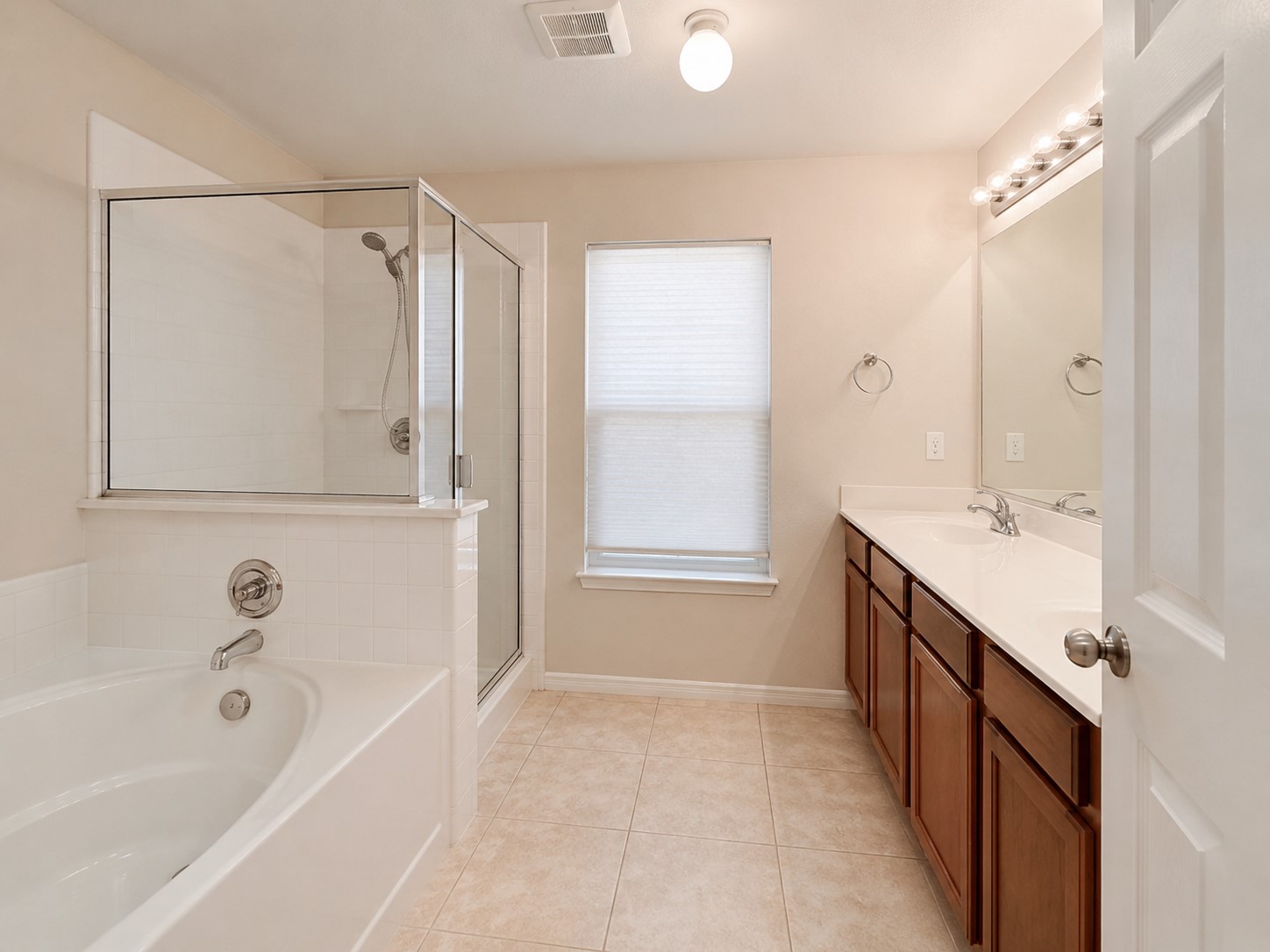 19315 Summer Island Way Property Photo 25